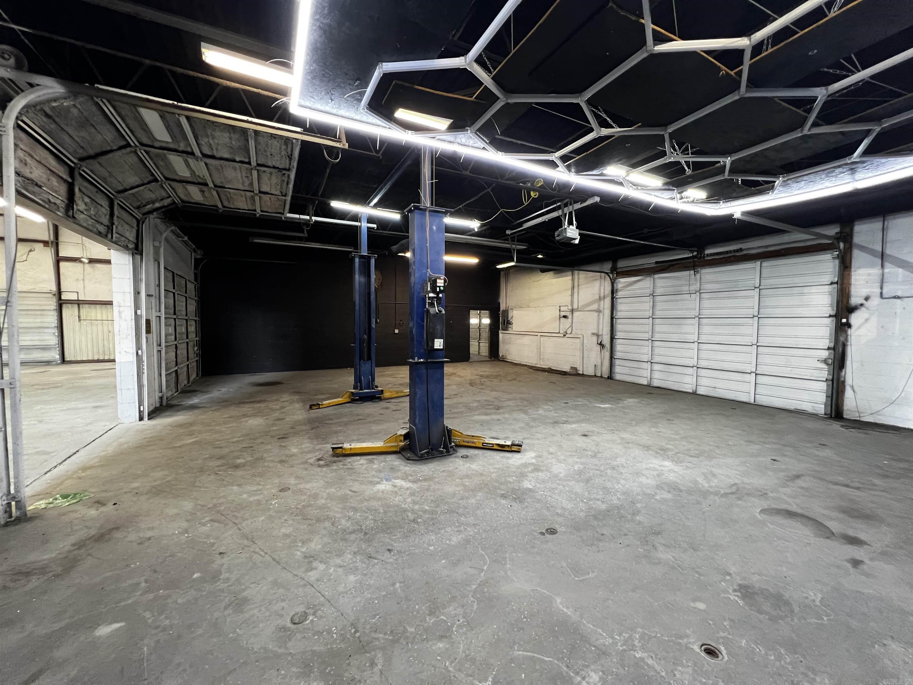 Riffel & Holder - Commercial Sale