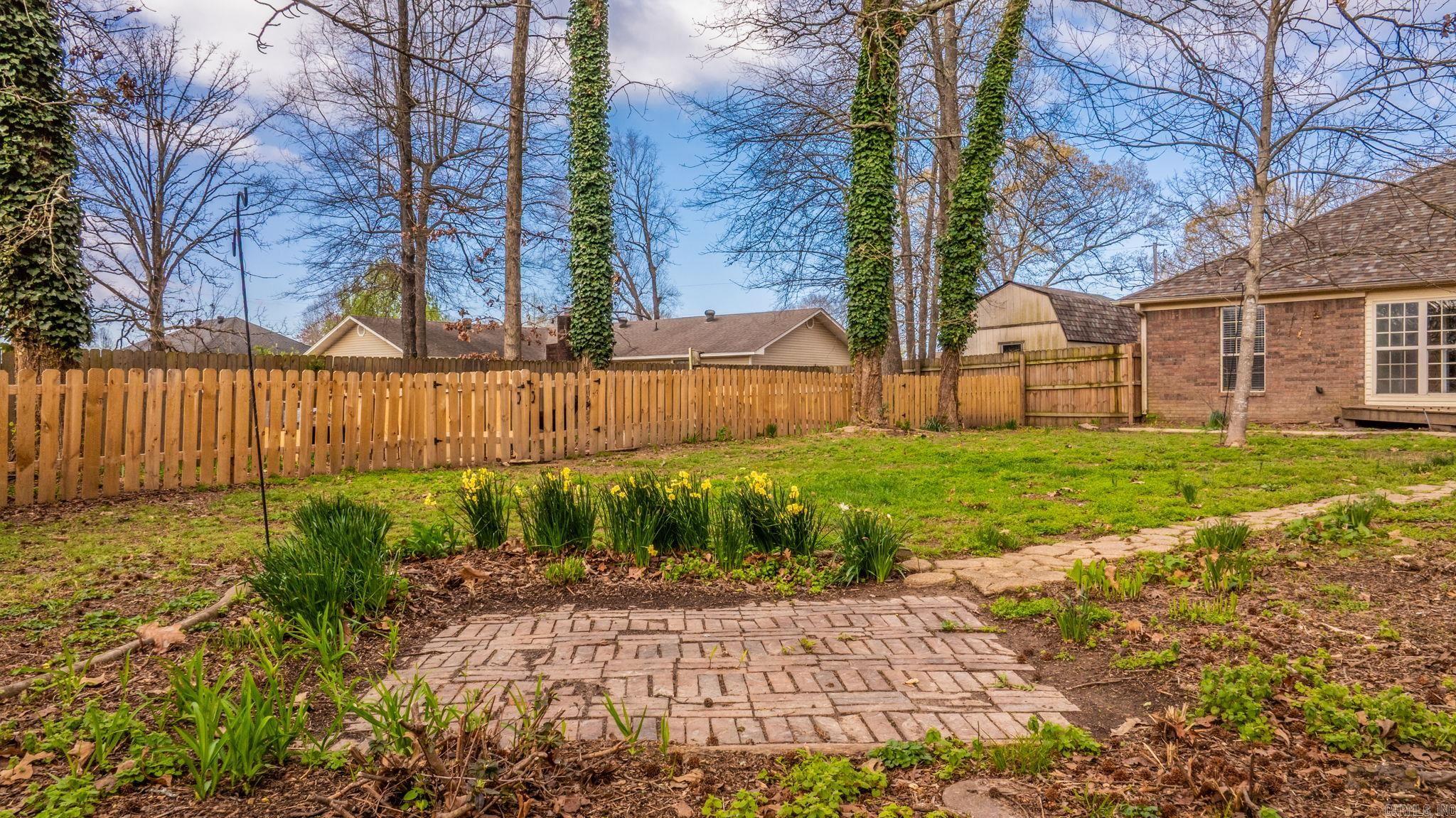 WESTWOOD - Residential