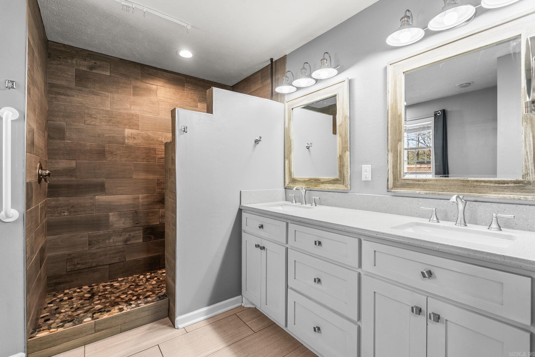 WESTWOOD - Residential