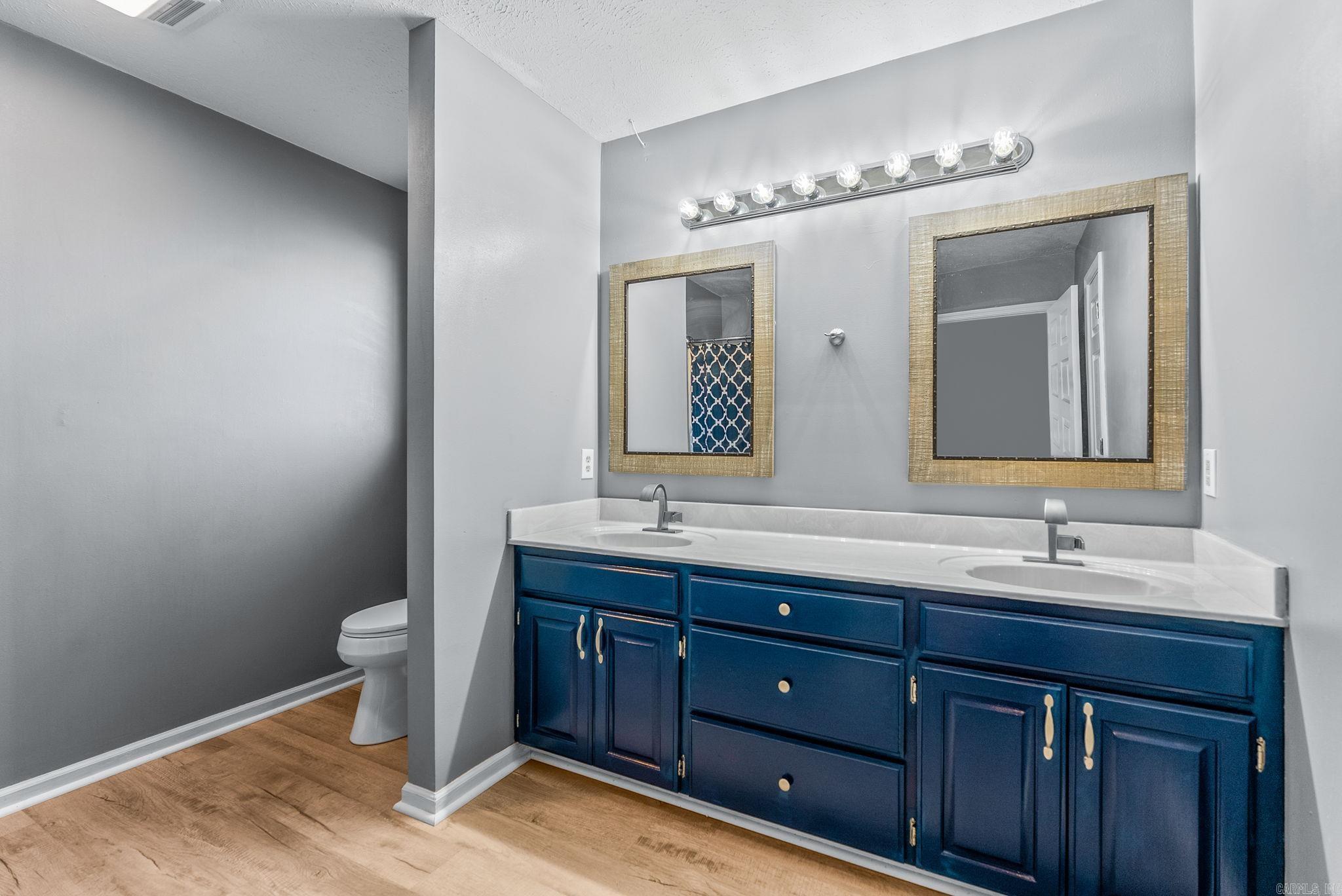 WESTWOOD - Residential