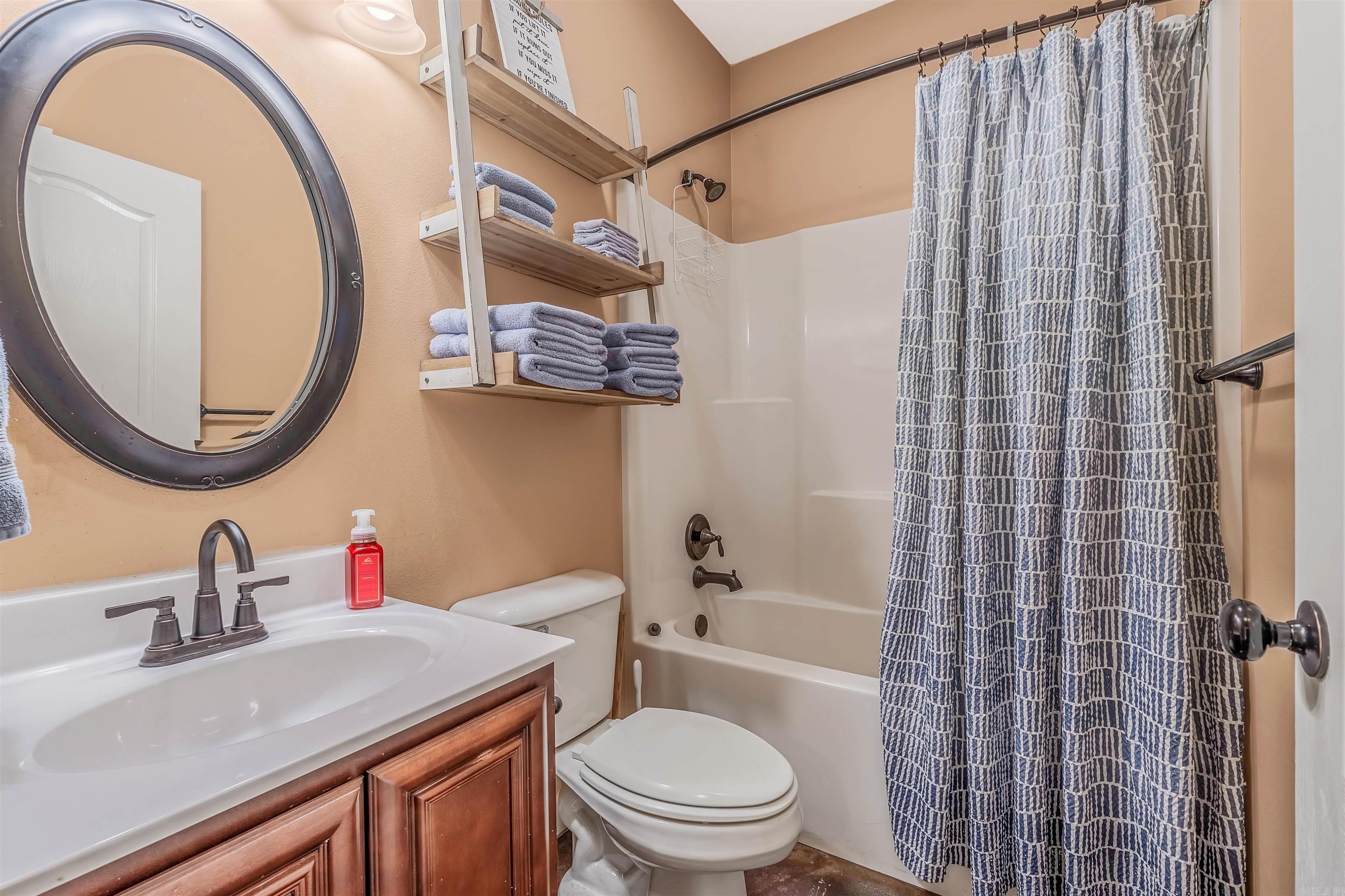 Marlise Manor III - Residential