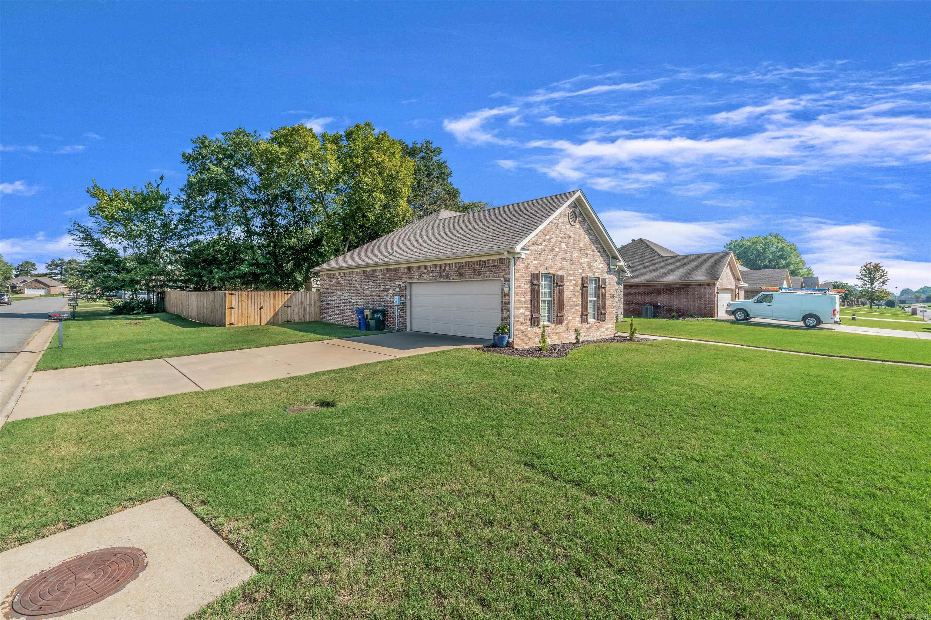 Marlise Manor III - Residential