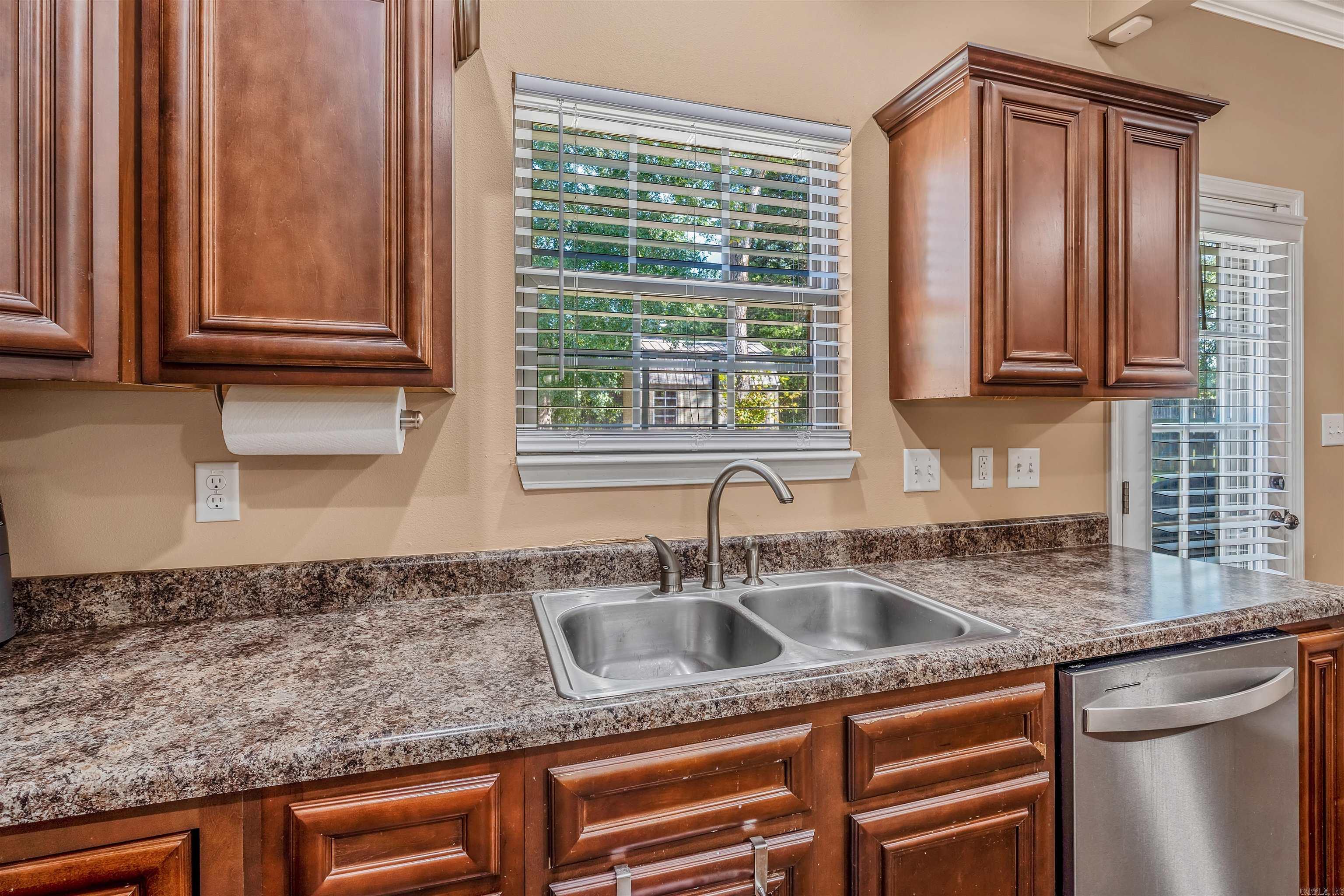 Marlise Manor III - Residential