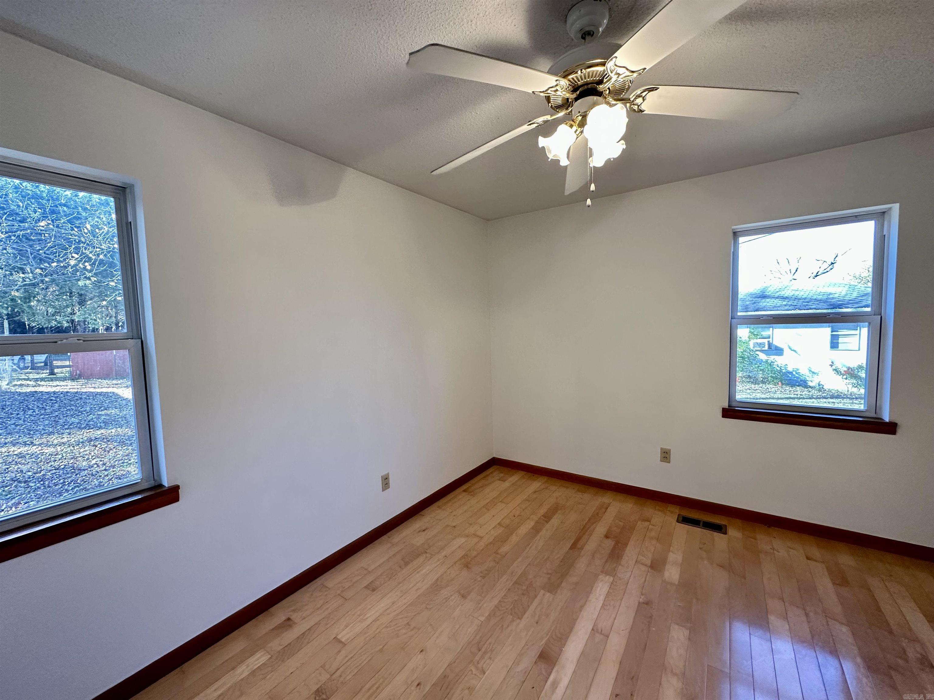 BON TON VILLAGE - Residential