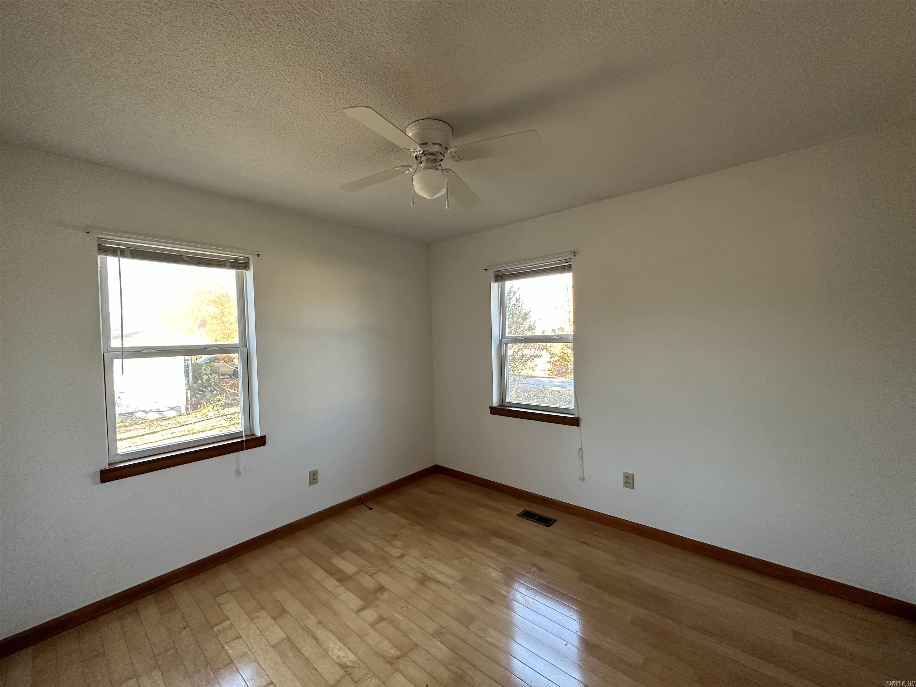 BON TON VILLAGE - Residential