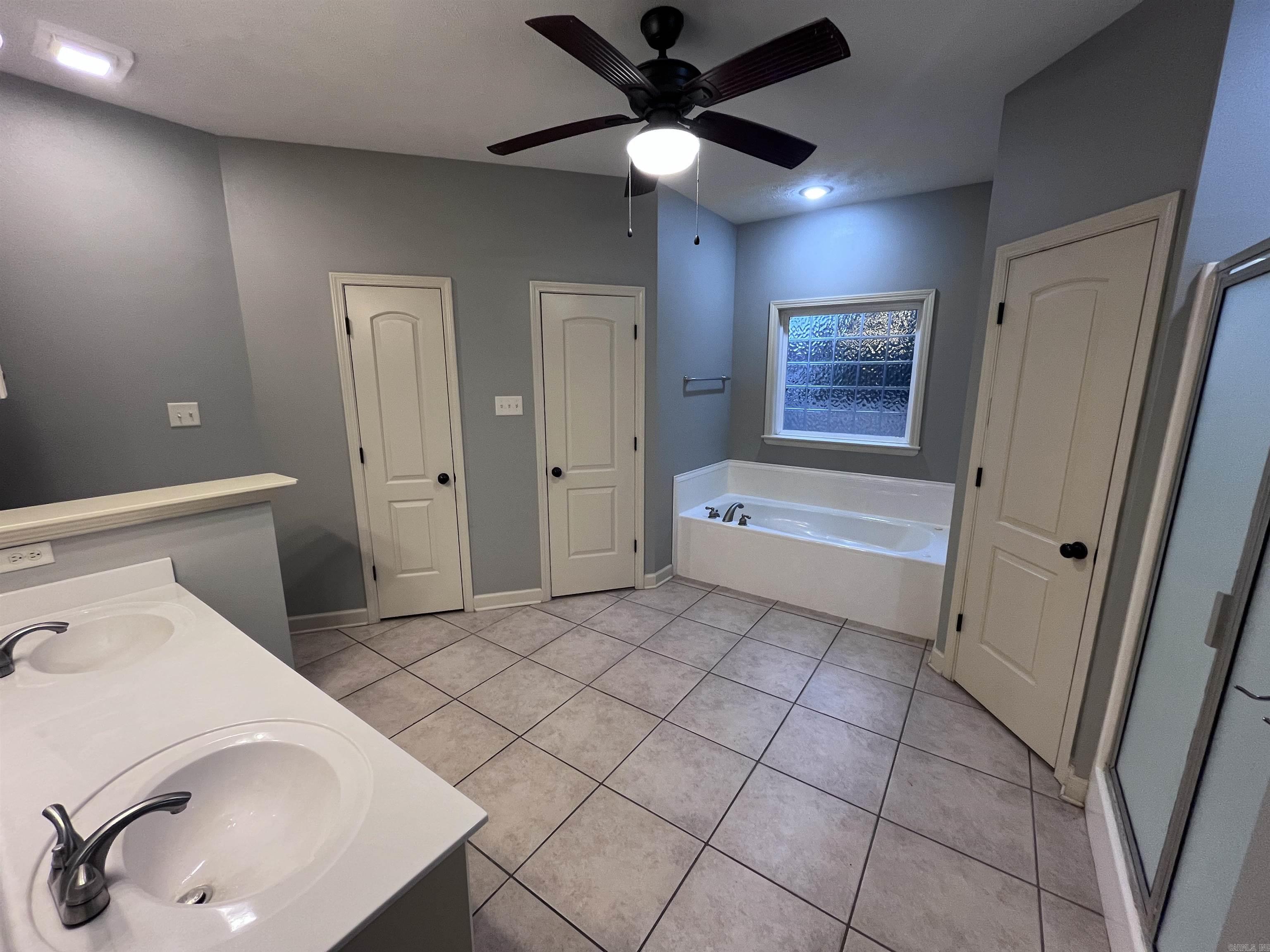 Berrypatch - Residential Lease