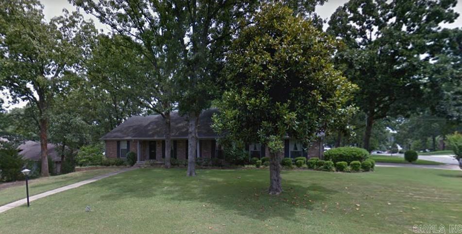 Beautiful one story home in Leawood. Sold before listed. Call Selling Agent for comparable information/questions.