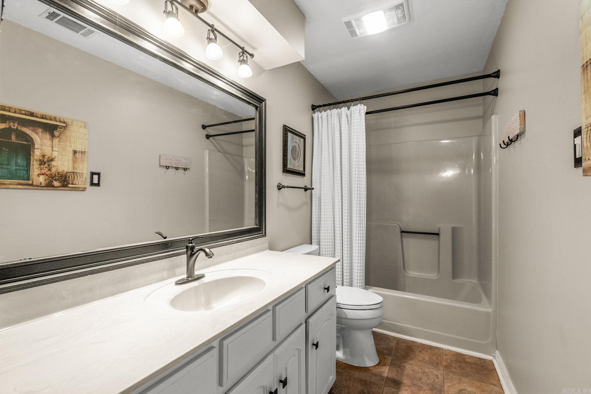 NORTHWOOD AC - Residential