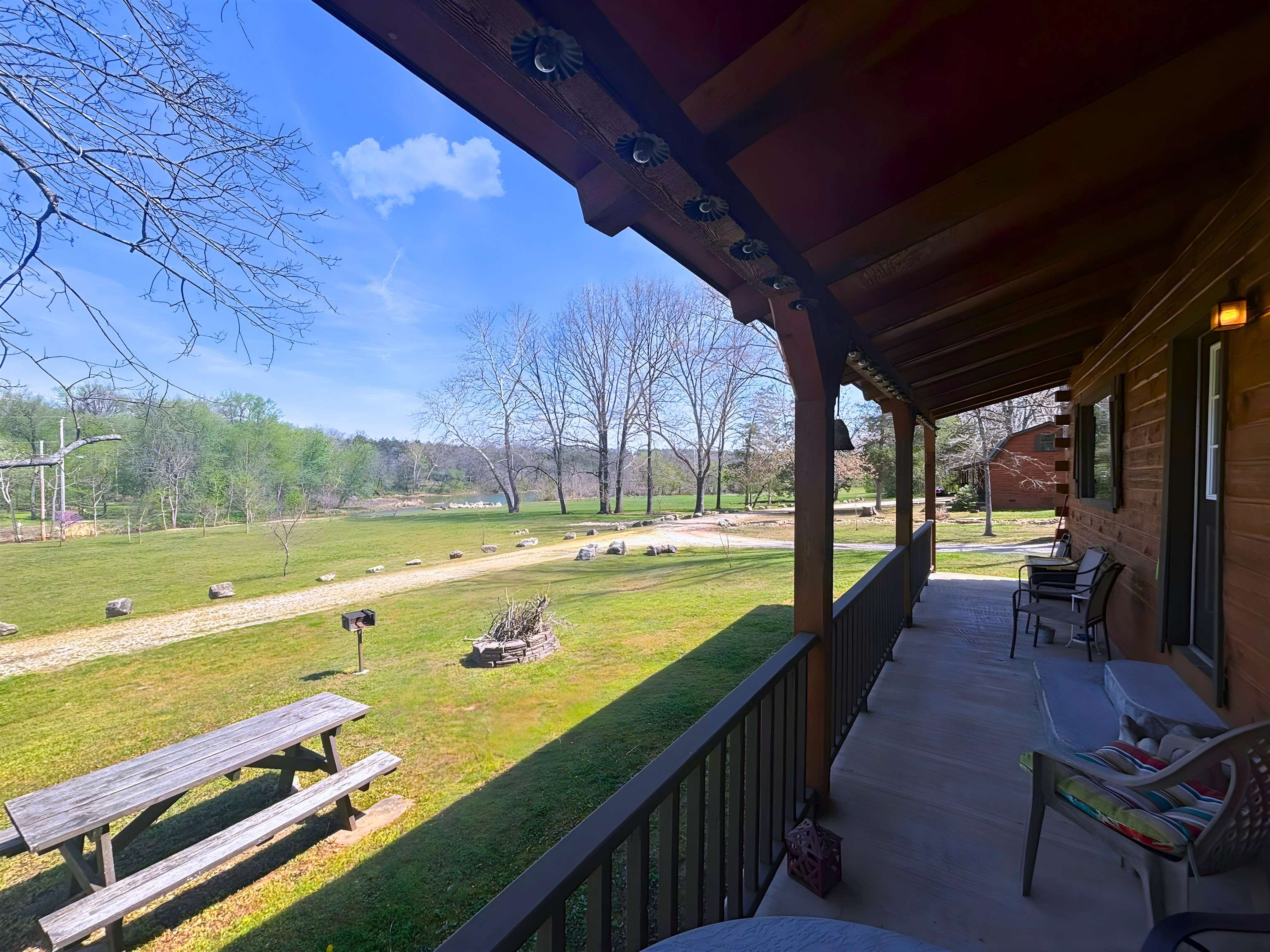 Metes & Bounds - Residential Lease