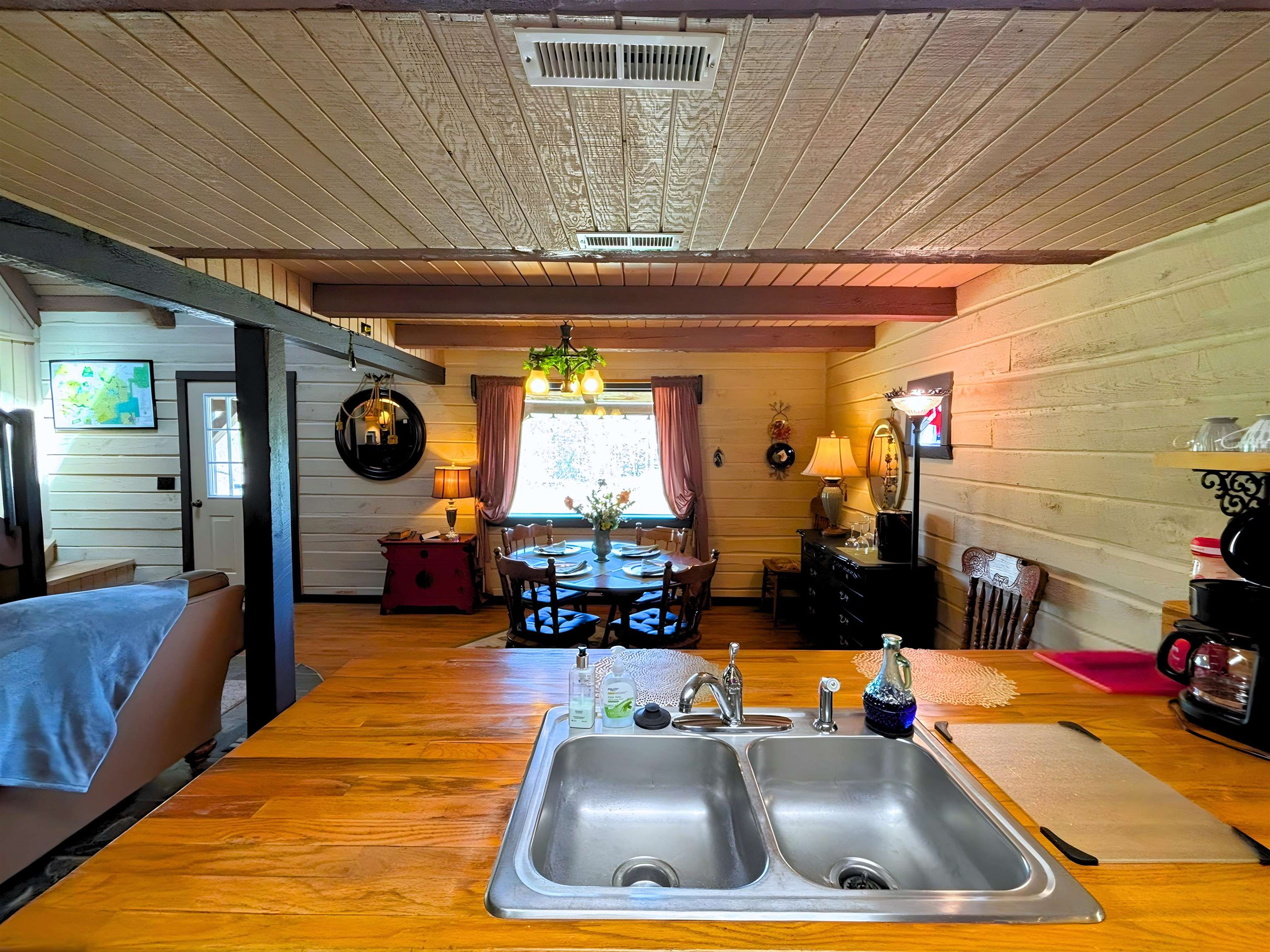 Metes & Bounds - Residential Lease