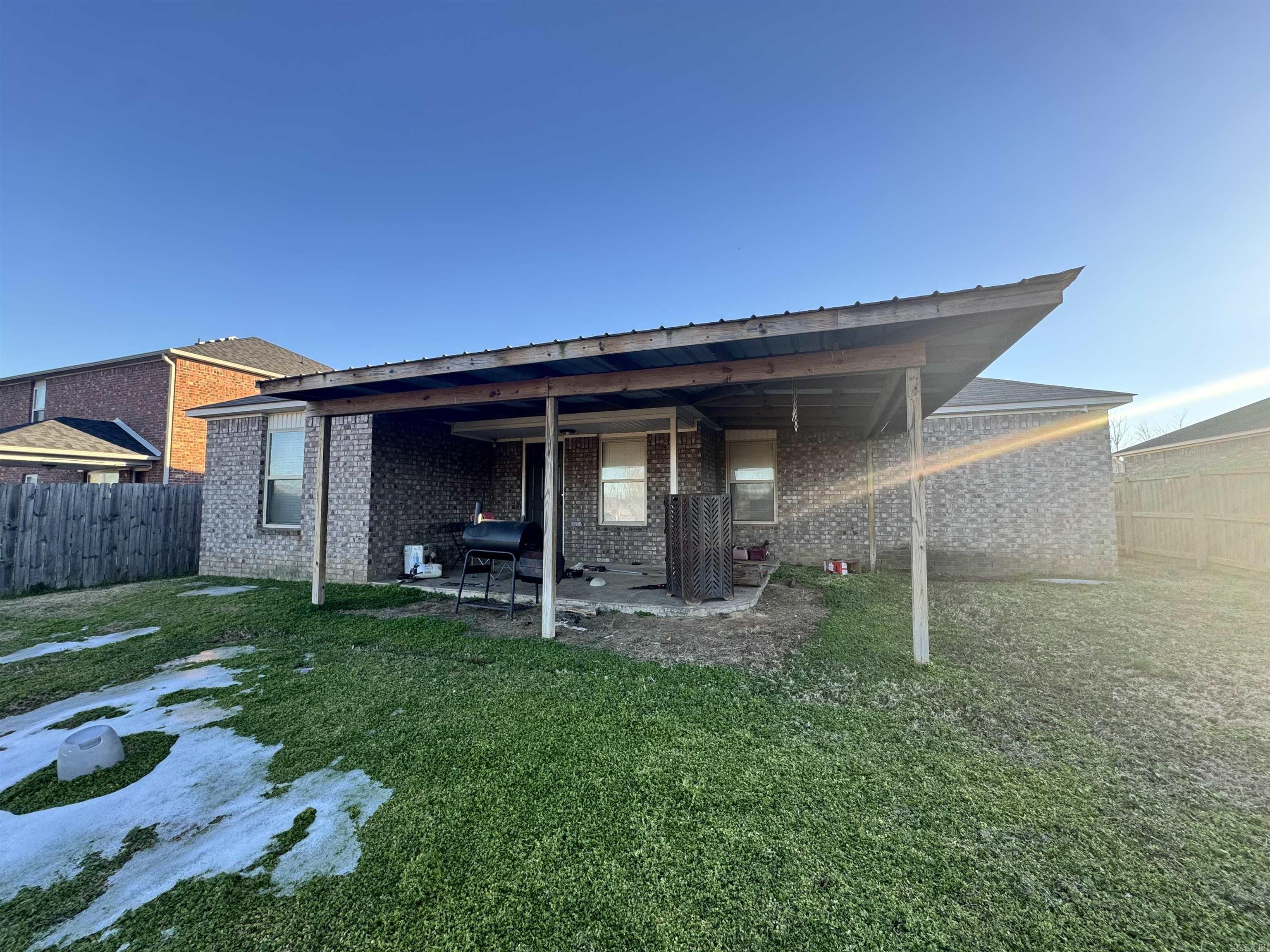 TRAMMEL - Residential