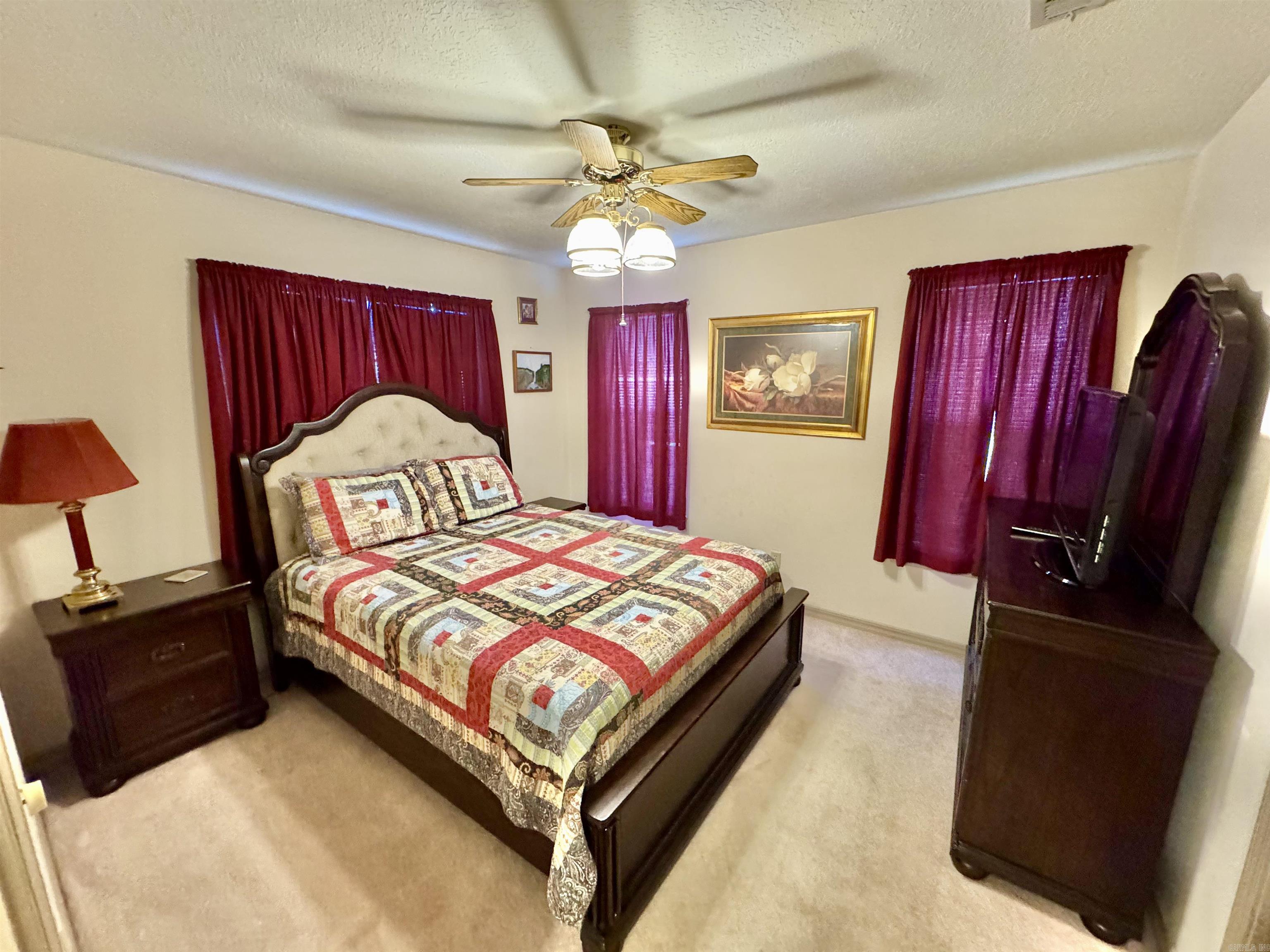 WHITEWATER ESTATES - Residential