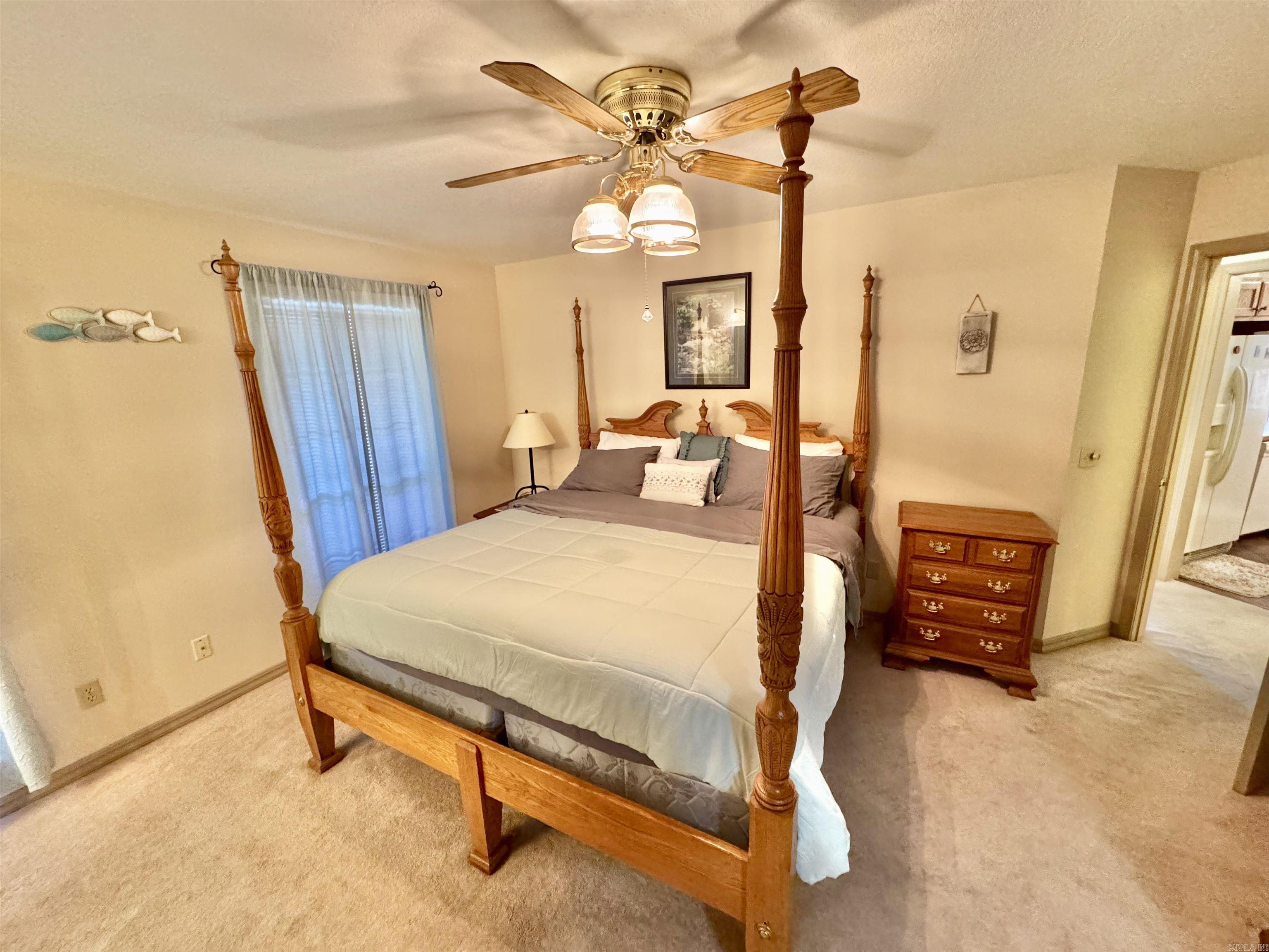 WHITEWATER ESTATES - Residential