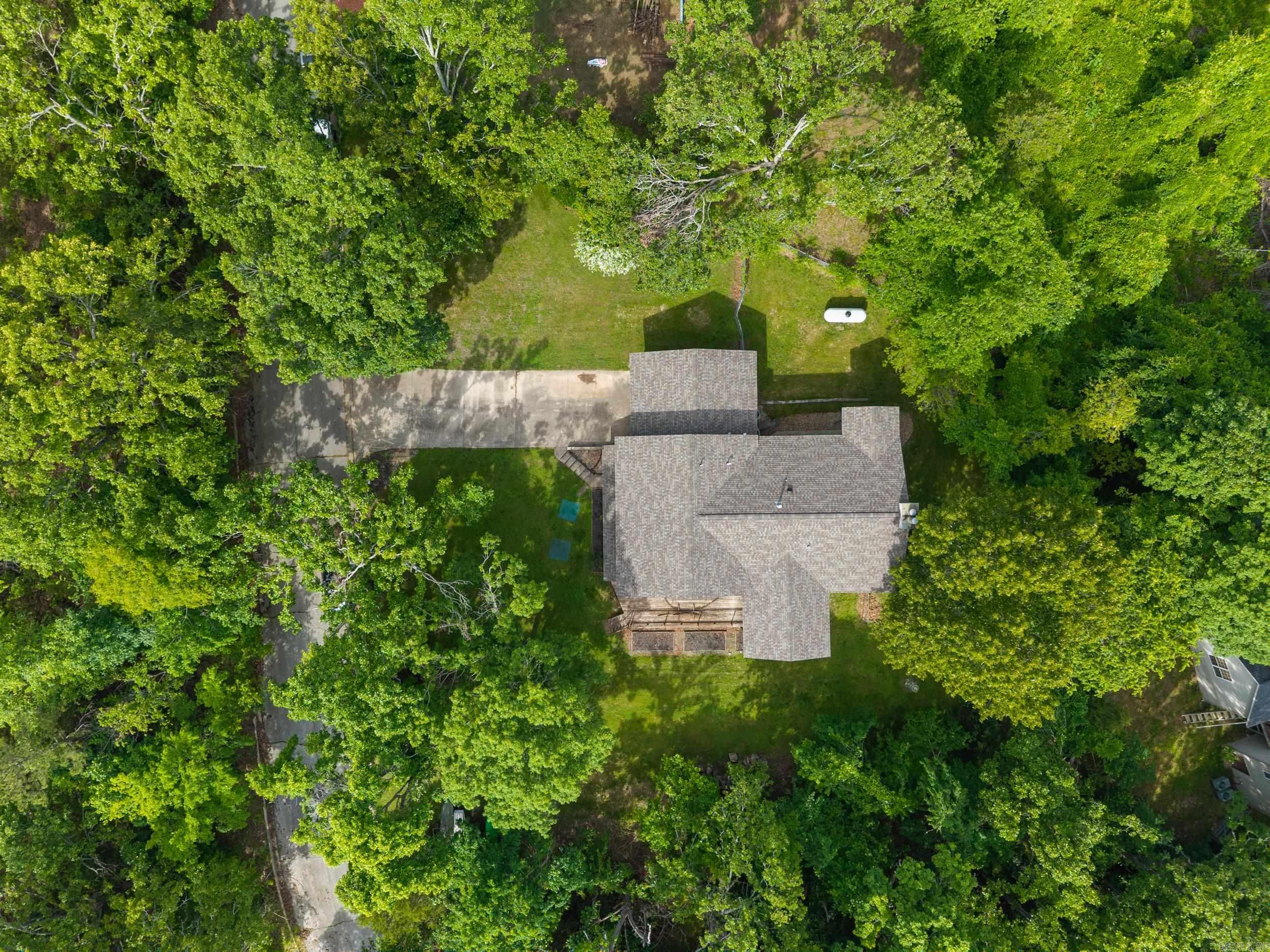 CENTER RIDGE - Residential
