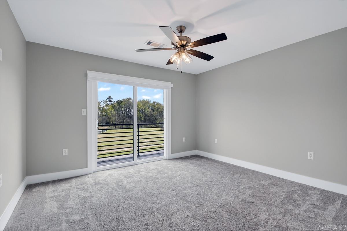 ISABELLE COURT - Residential