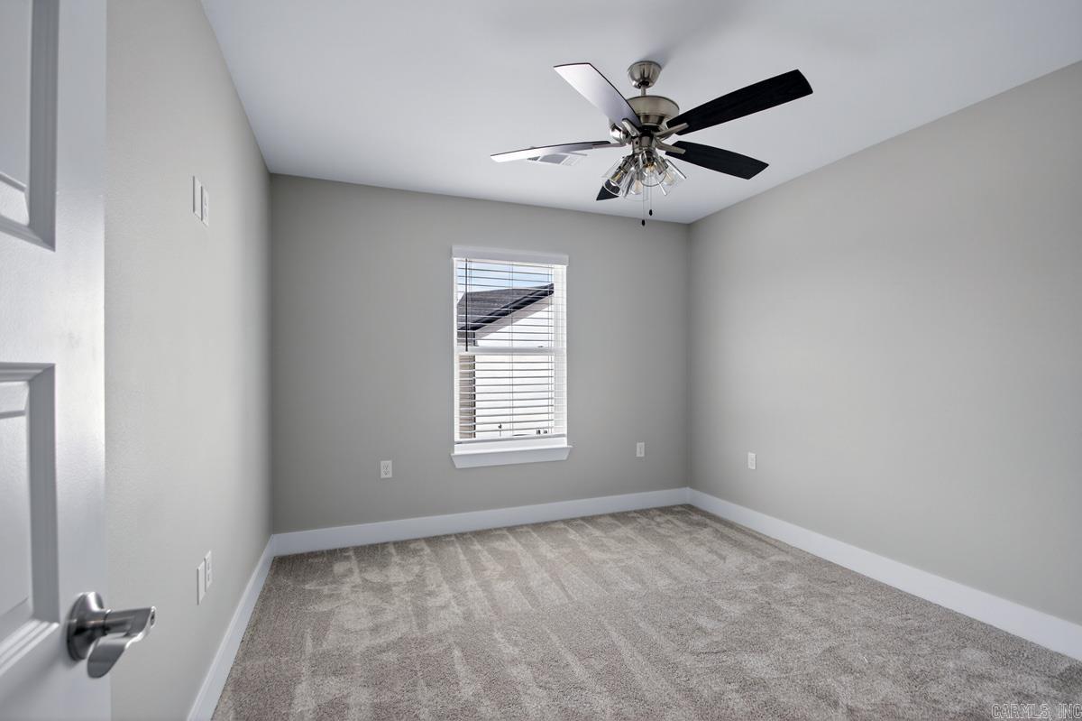 ISABELLE COURT - Residential