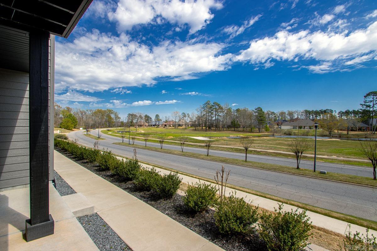 ISABELLE COURT - Residential