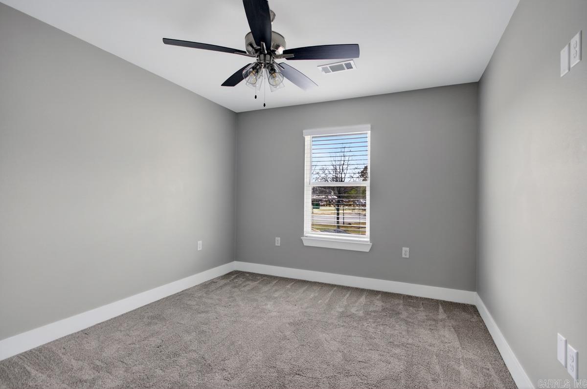 ISABELLE COURT - Residential