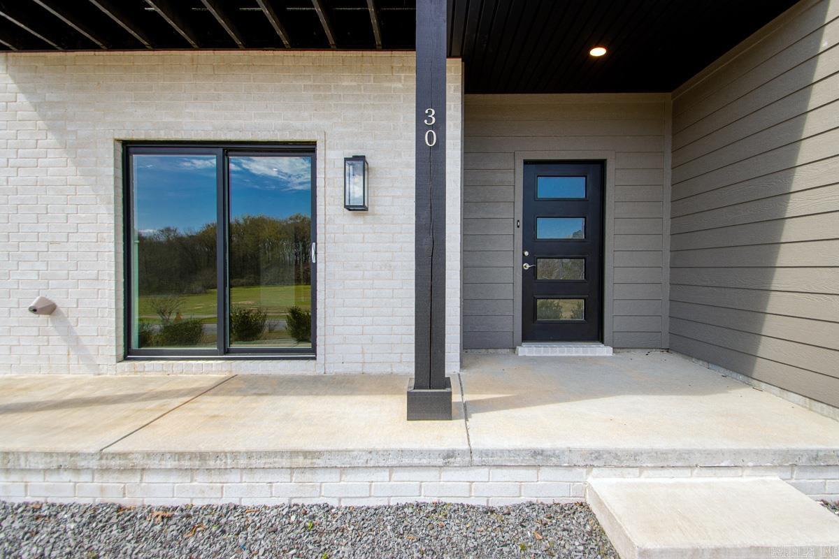 ISABELLE COURT - Residential