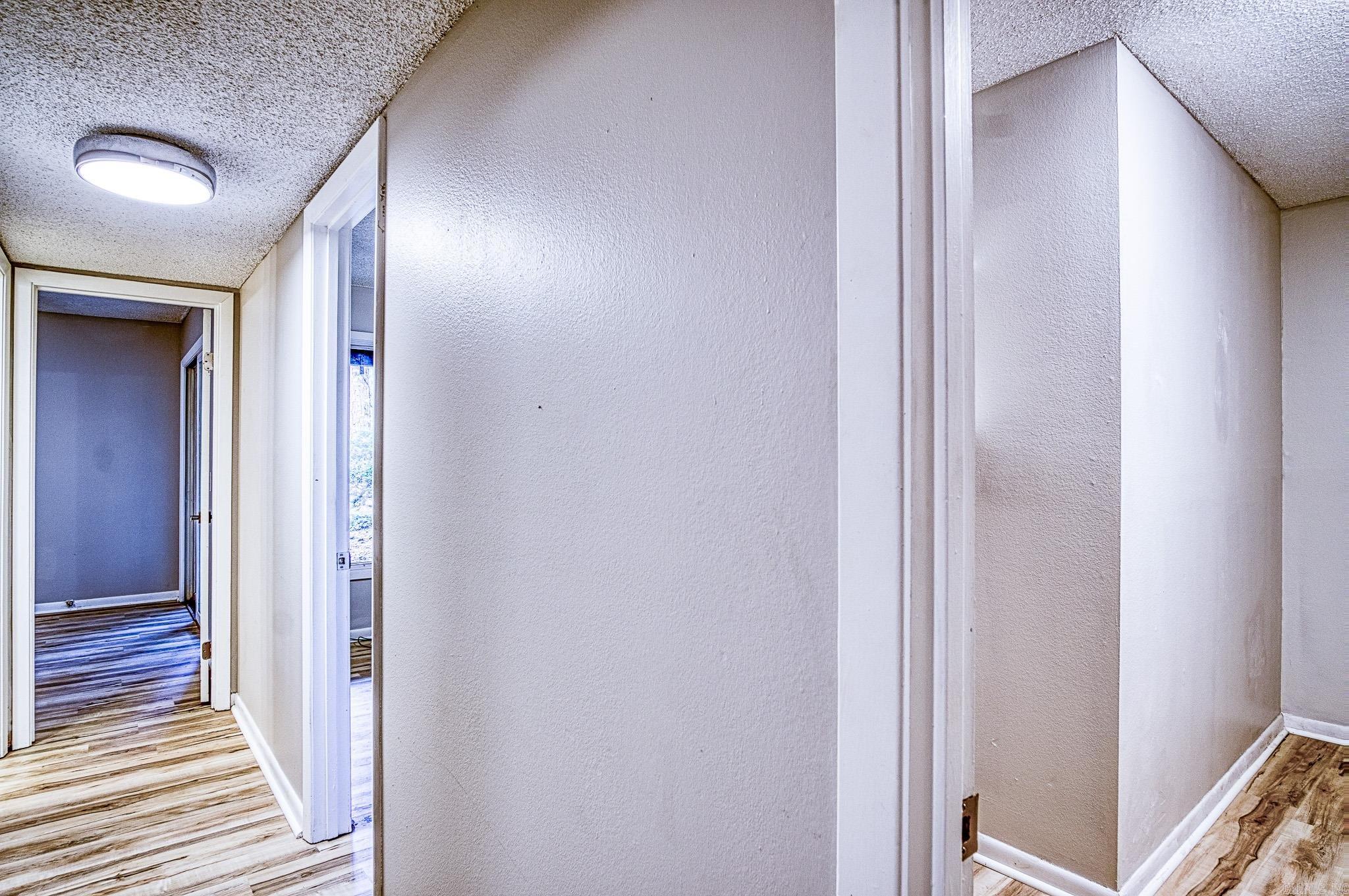 VALENCIA COURTS - Residential