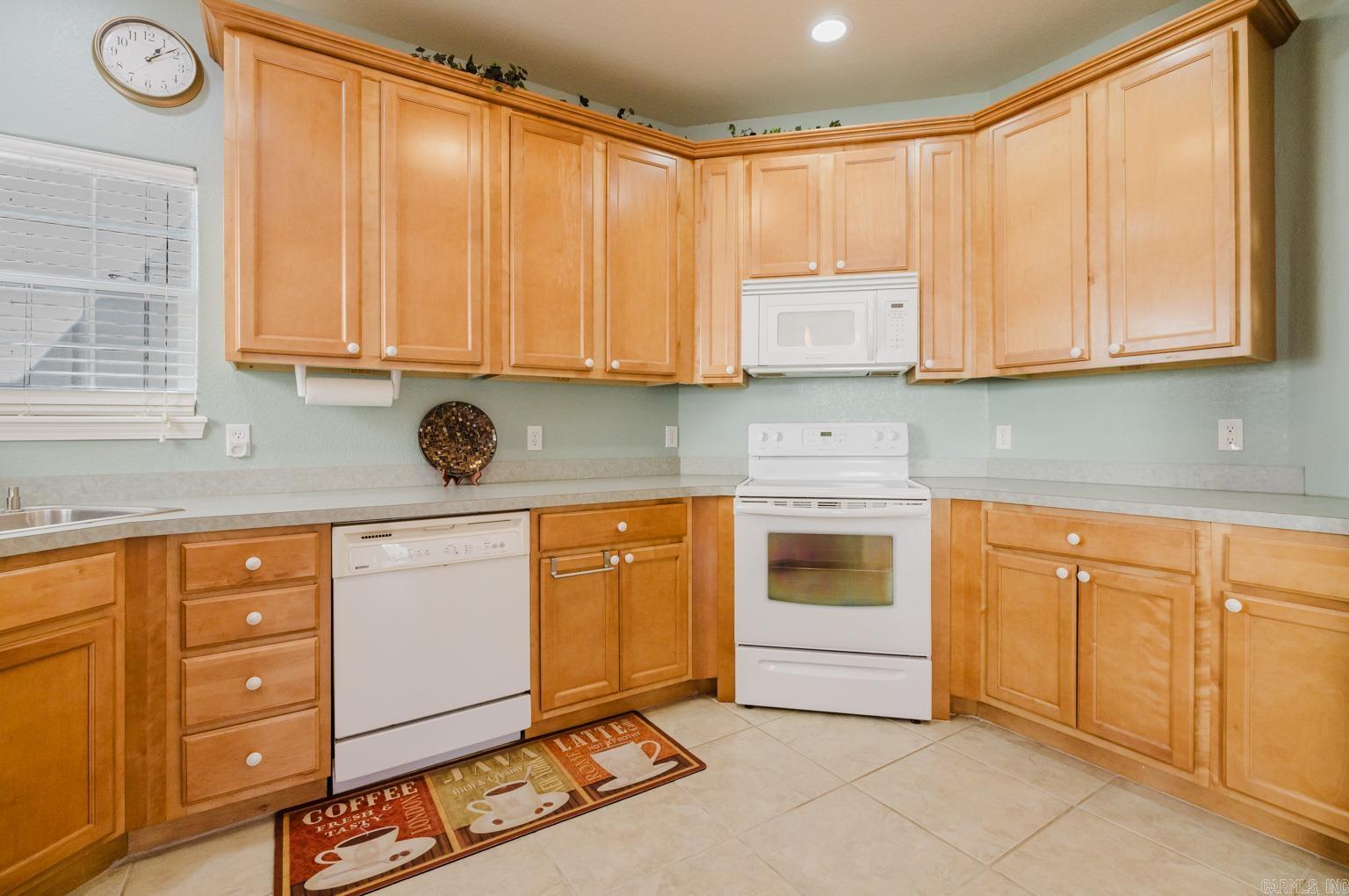 Moonlight Cove Vill - Residential