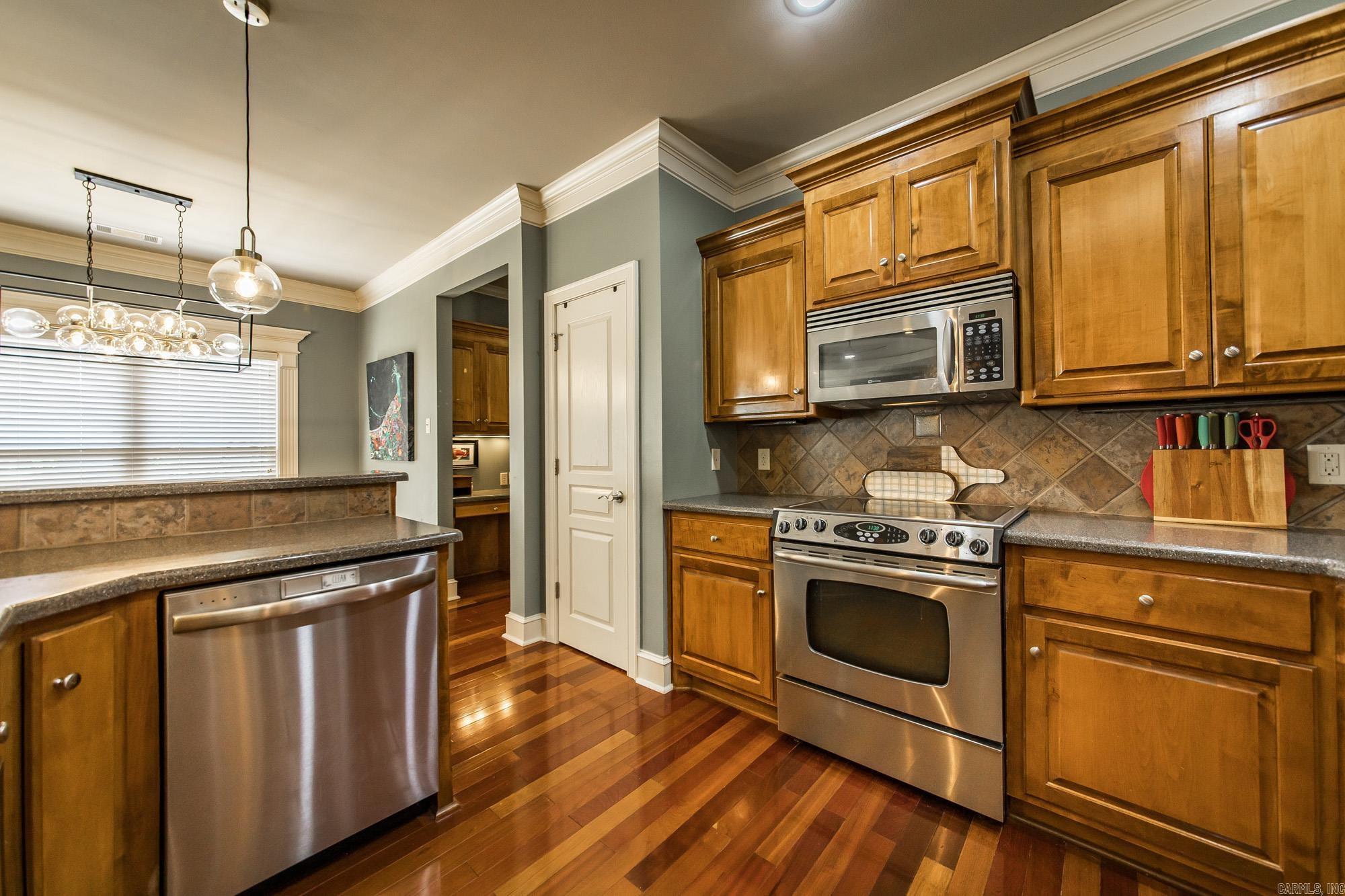 MAUMELLE VALLEY ESTATES - Residential