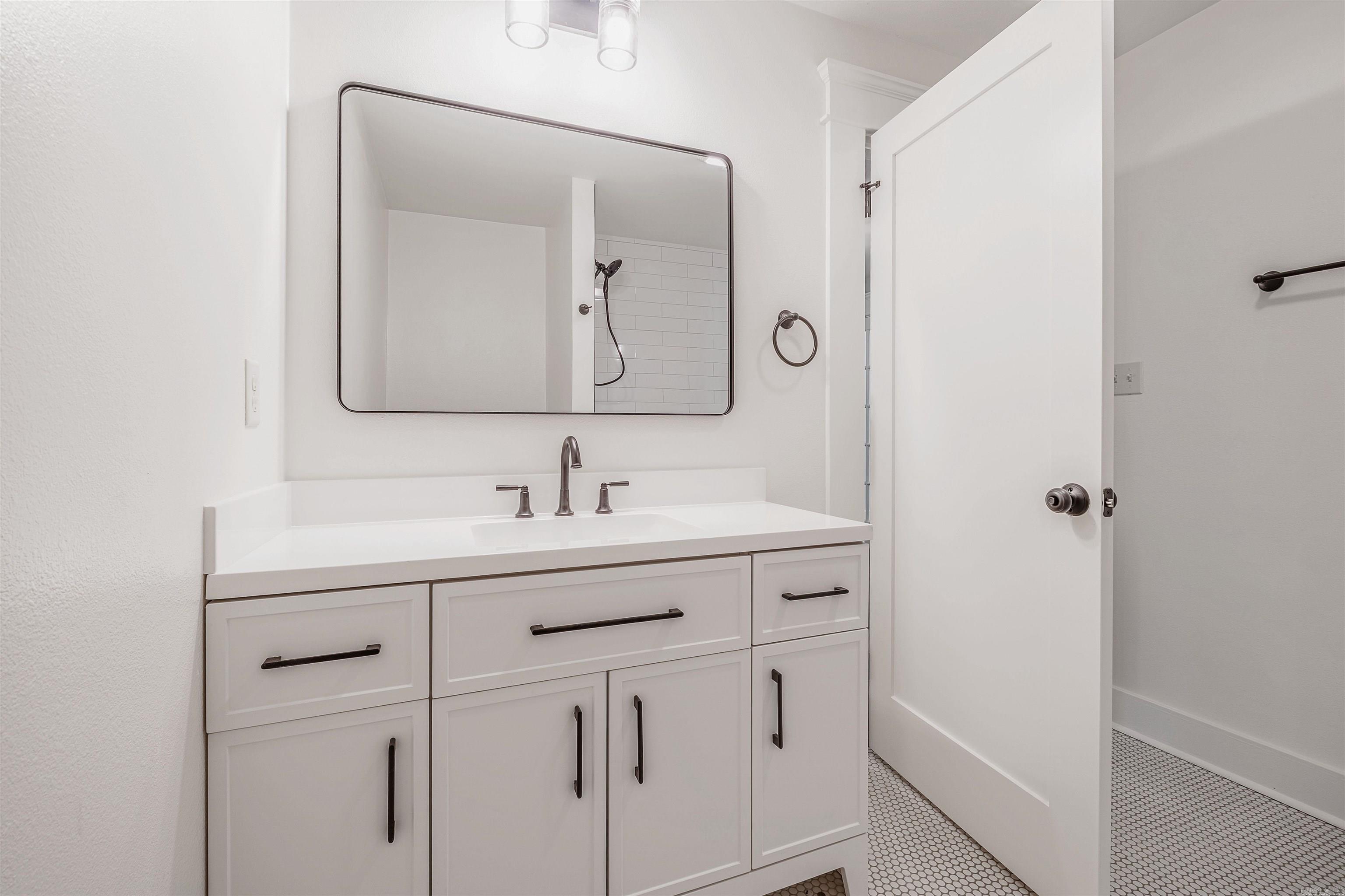 Weldon E Wrights - Residential