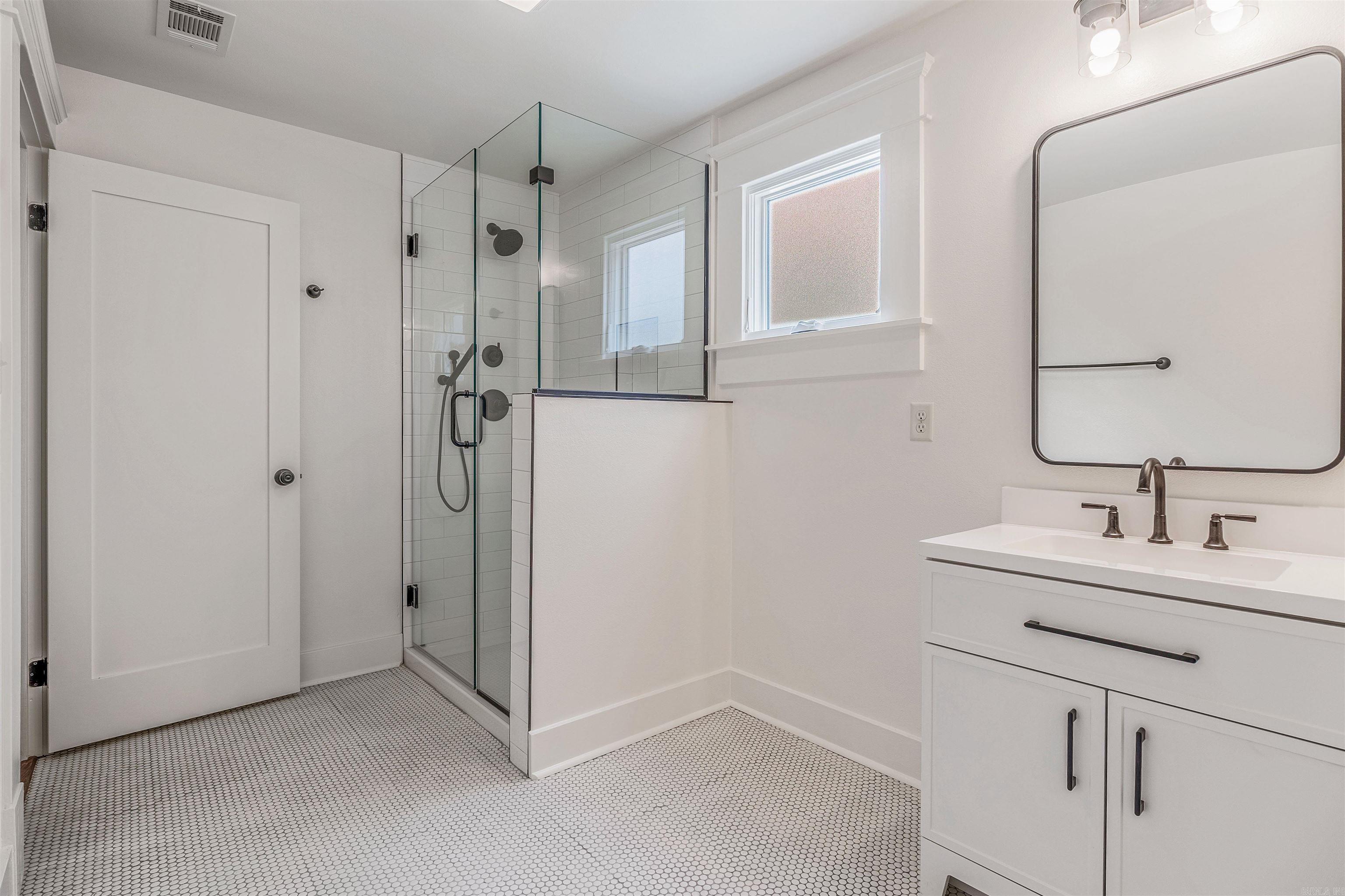 Weldon E Wrights - Residential