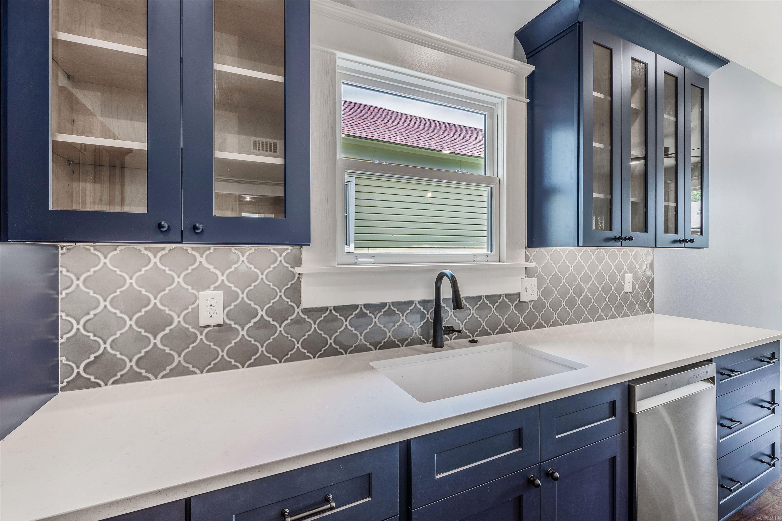 Weldon E Wrights - Residential