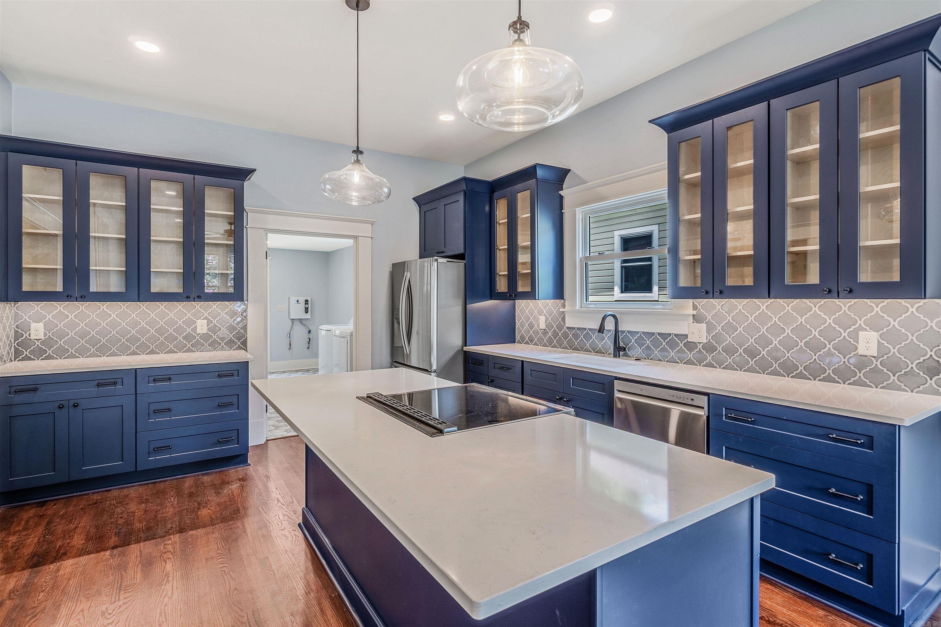 Weldon E Wrights - Residential