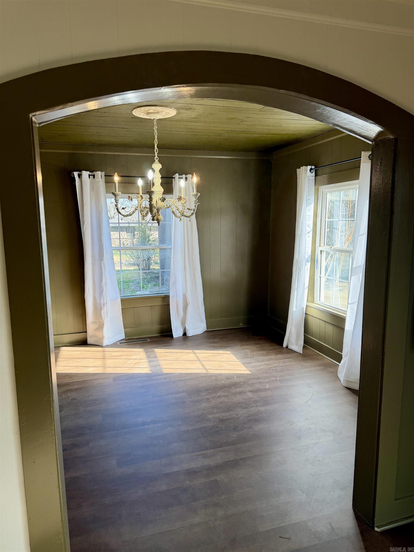 Metes & Bounds - Residential