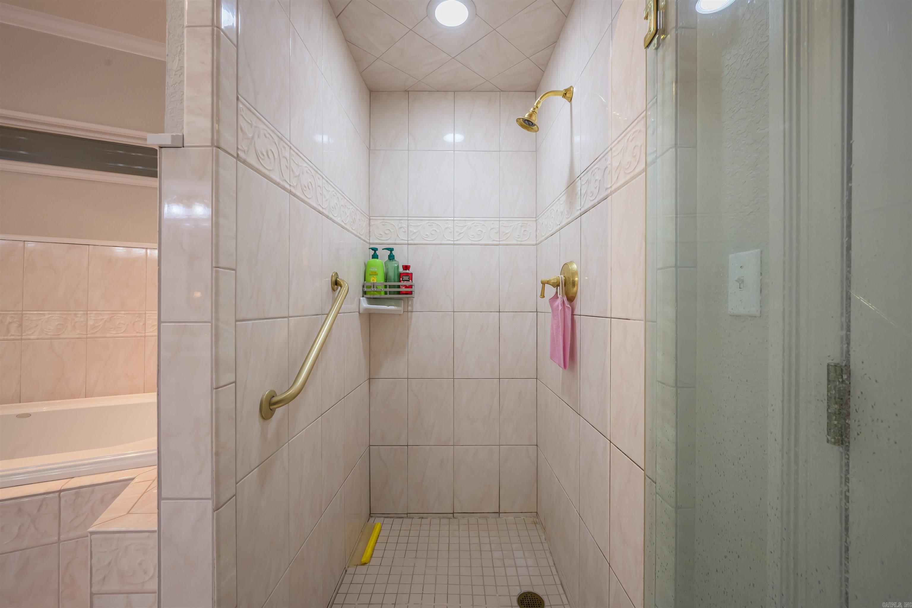 BRYANTS 2ND EAST - Residential