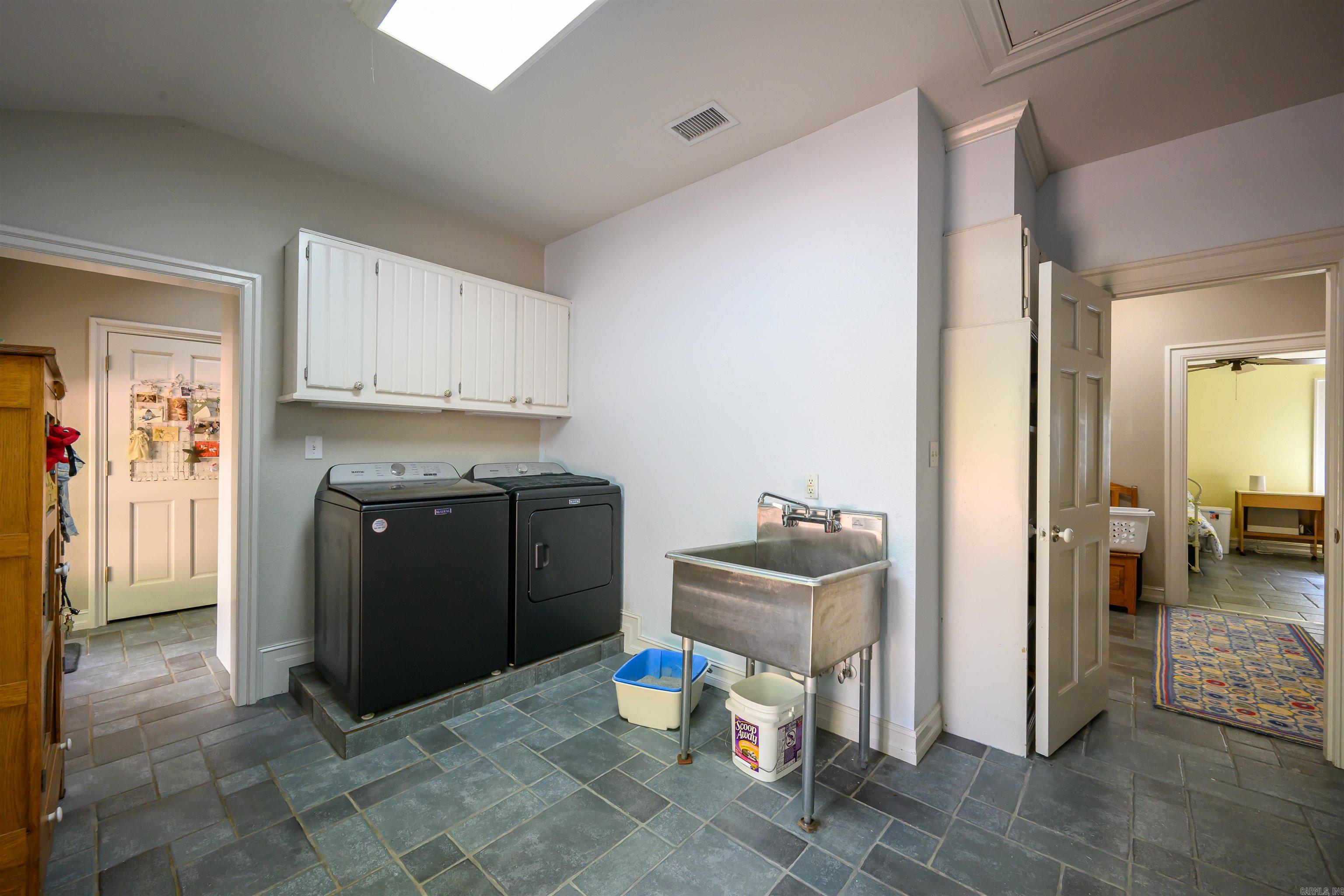 BRYANTS 2ND EAST - Residential