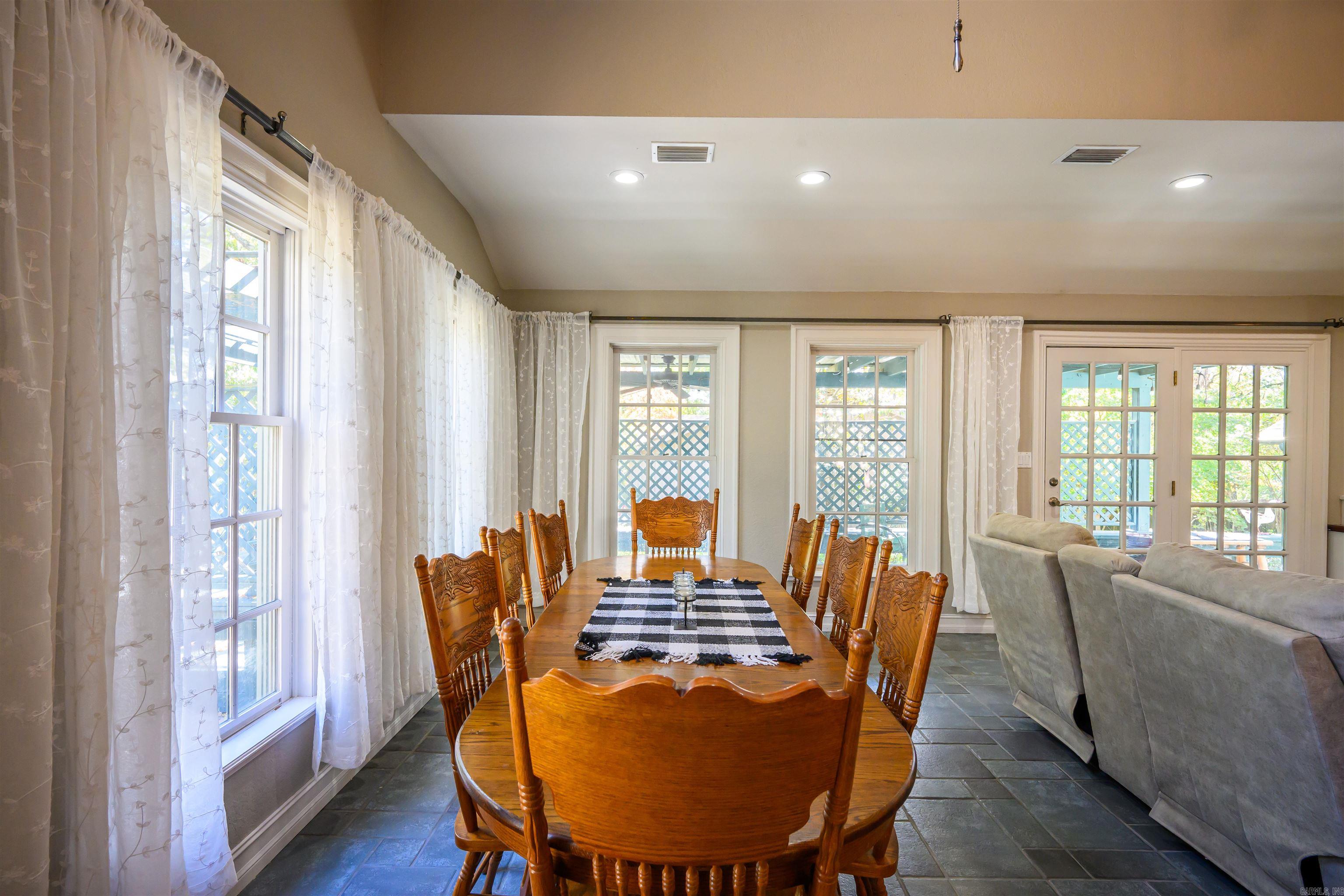 BRYANTS 2ND EAST - Residential