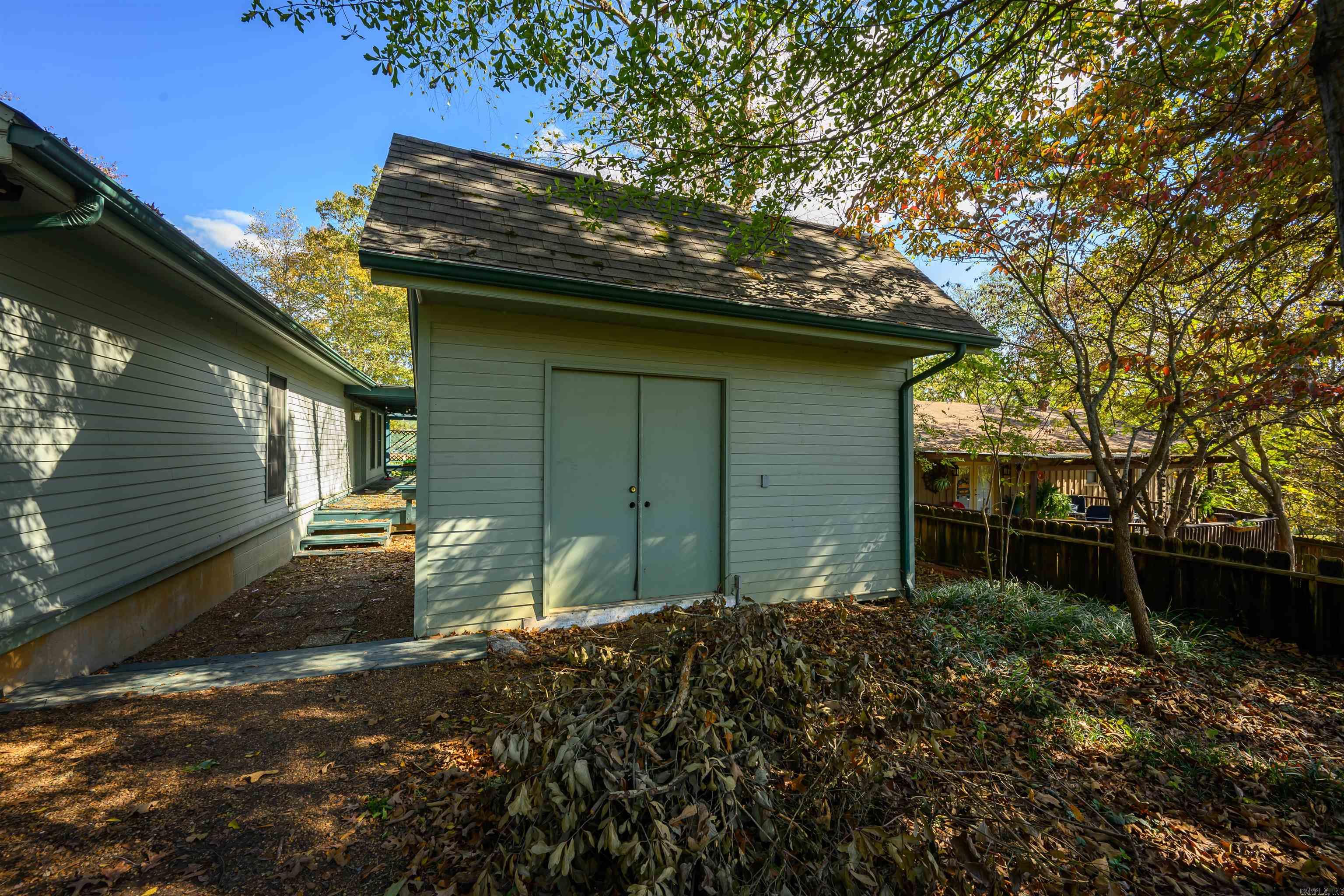 BRYANTS 2ND EAST - Residential