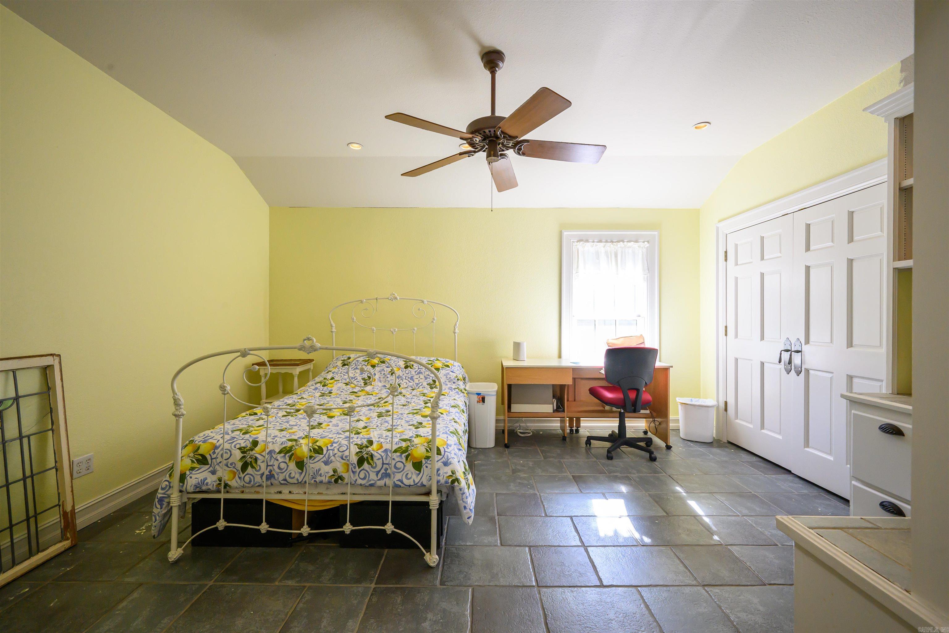 BRYANTS 2ND EAST - Residential