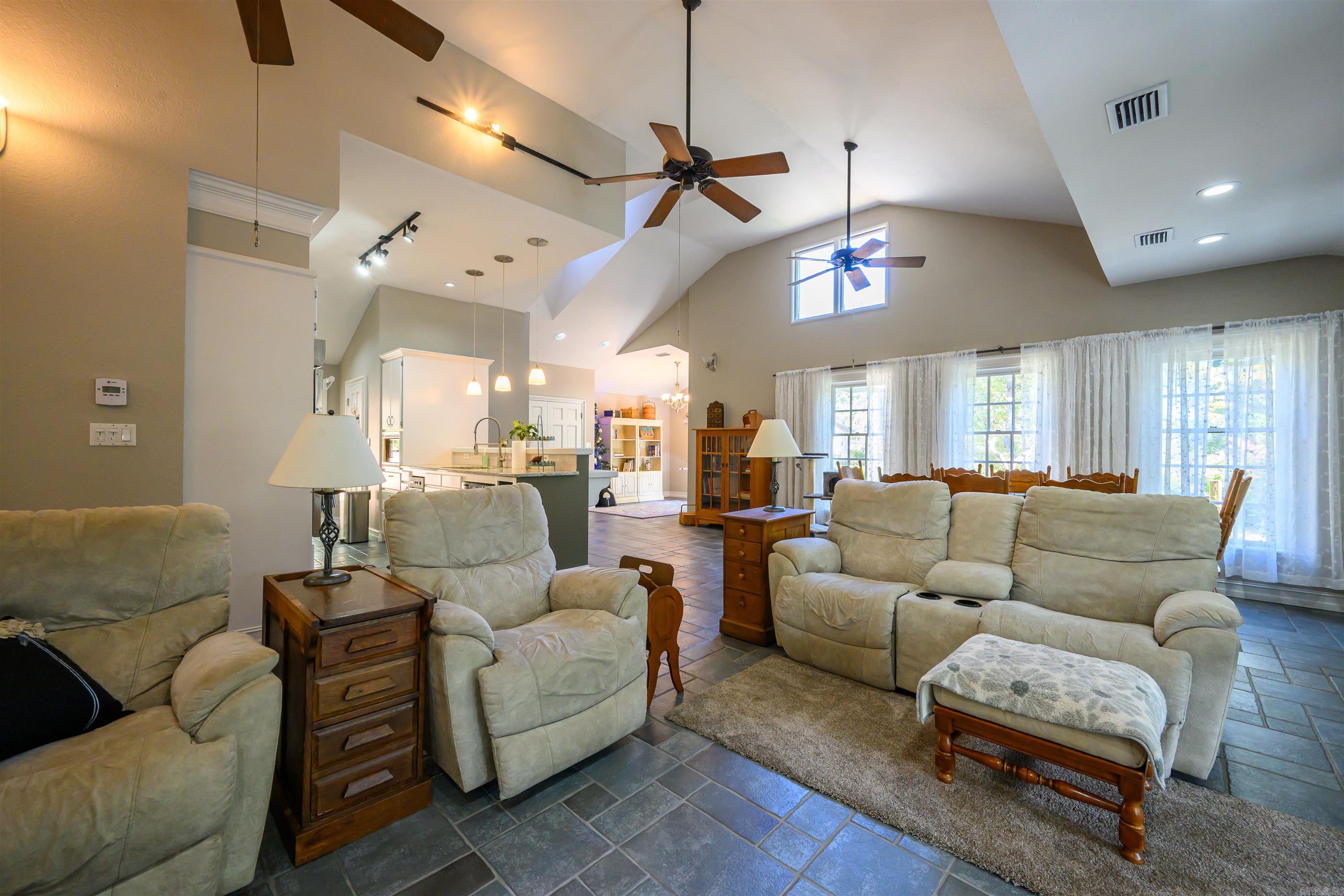 BRYANTS 2ND EAST - Residential