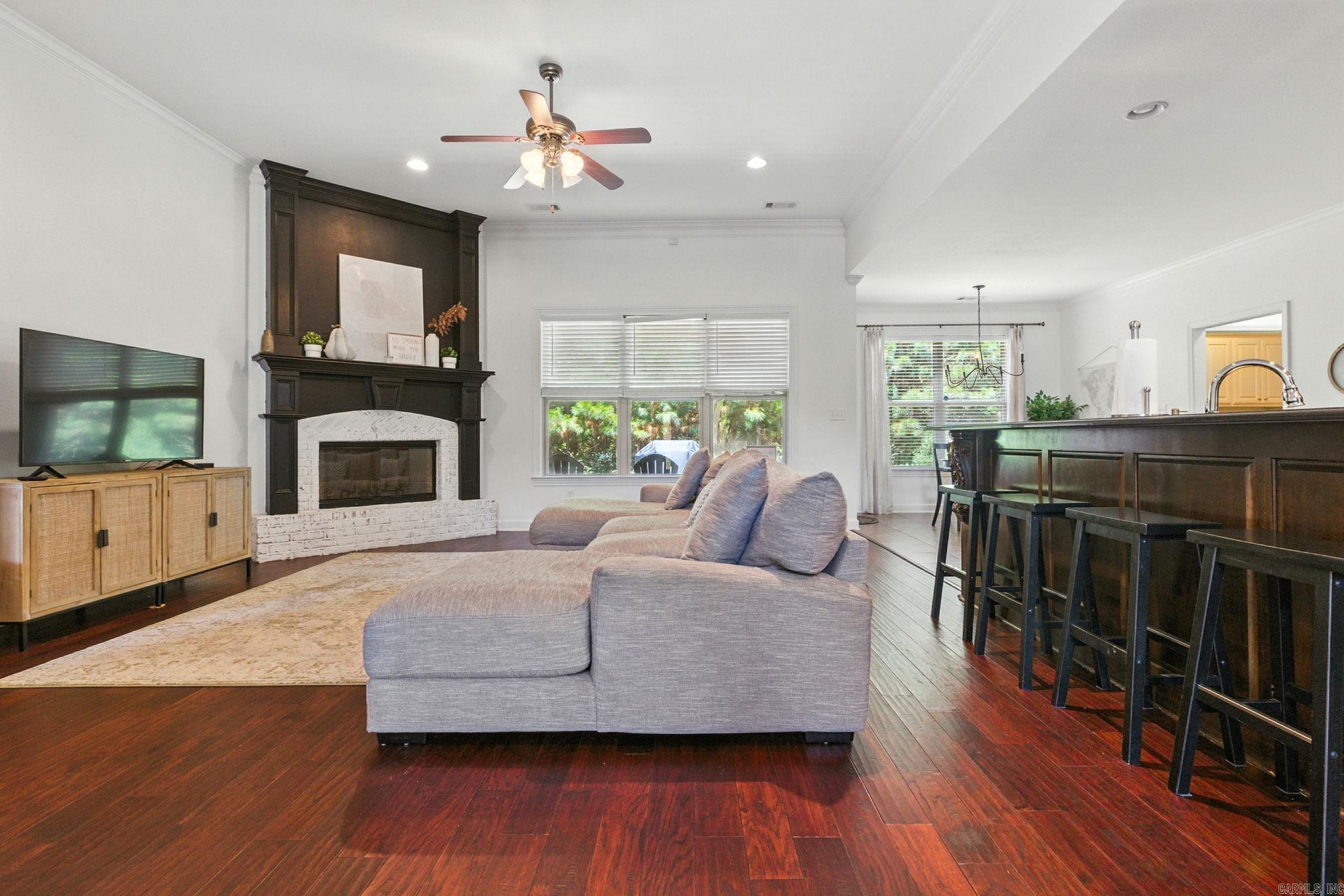 STONEHILL - Residential