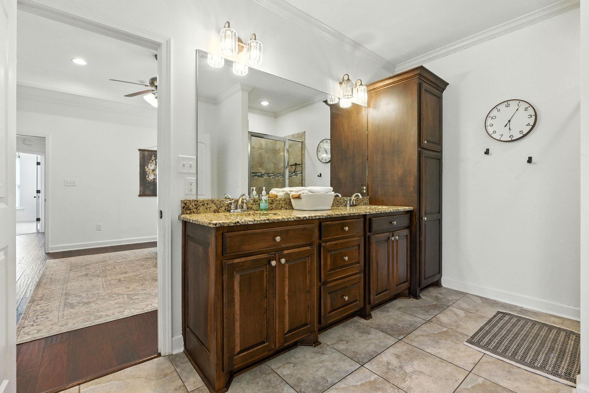 STONEHILL - Residential