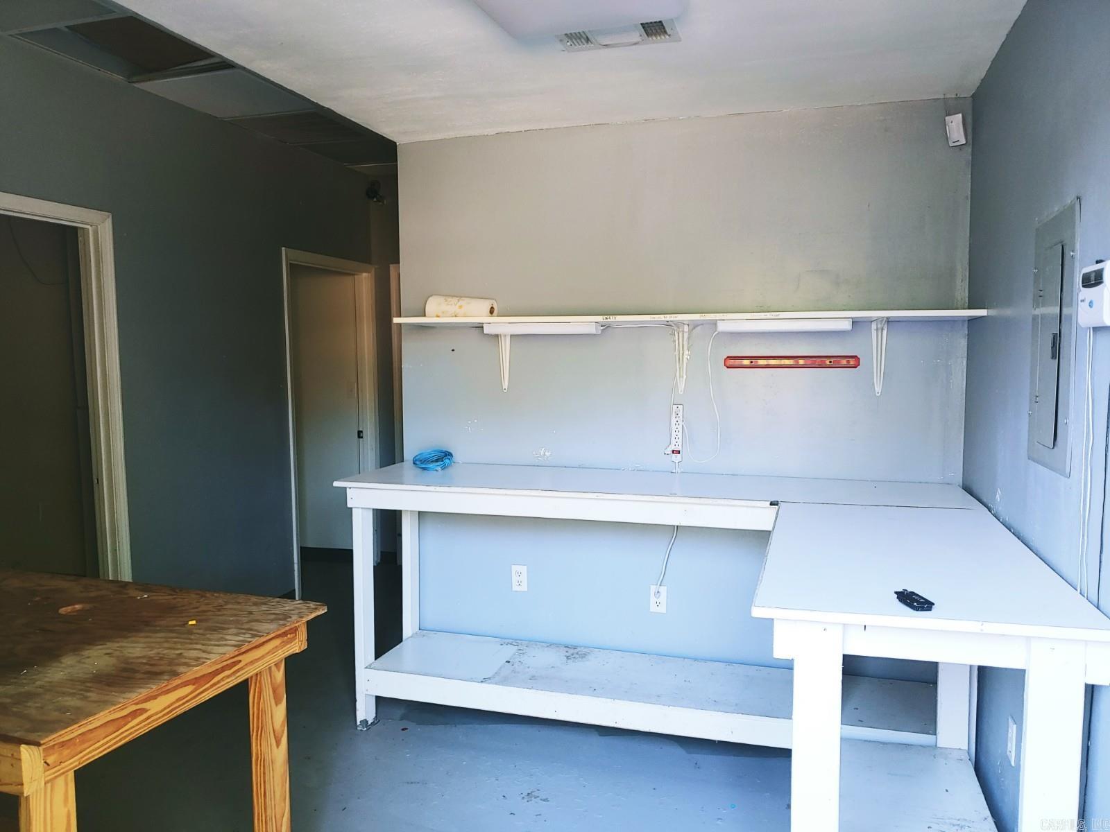 Metes & Bounds - Commercial Sale