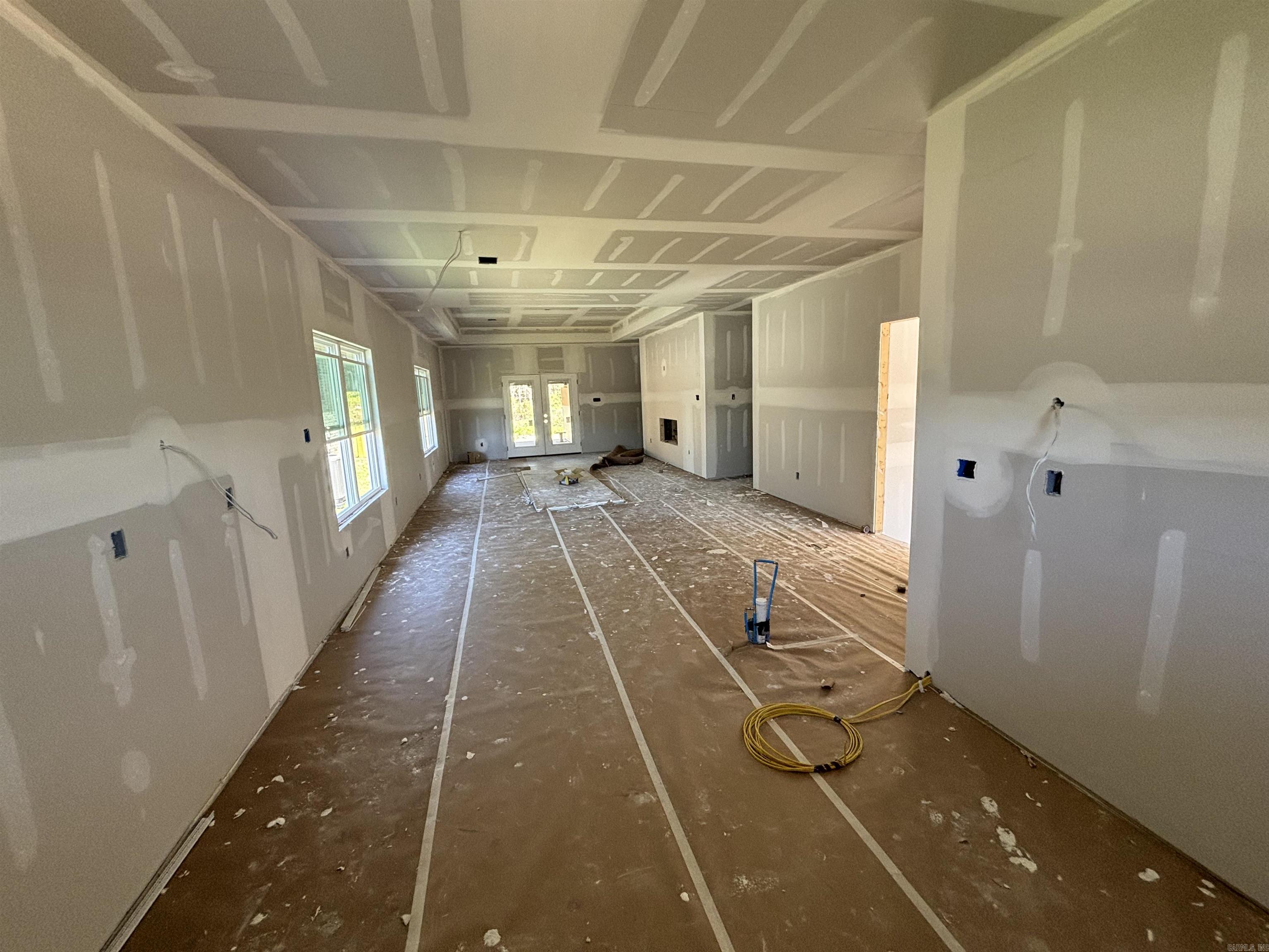 WANDERING RIDGE - Residential