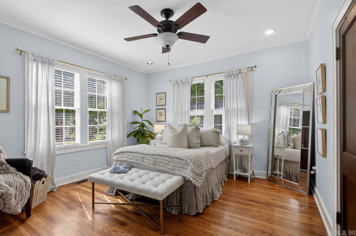 PULASKI HEIGHTS - Residential