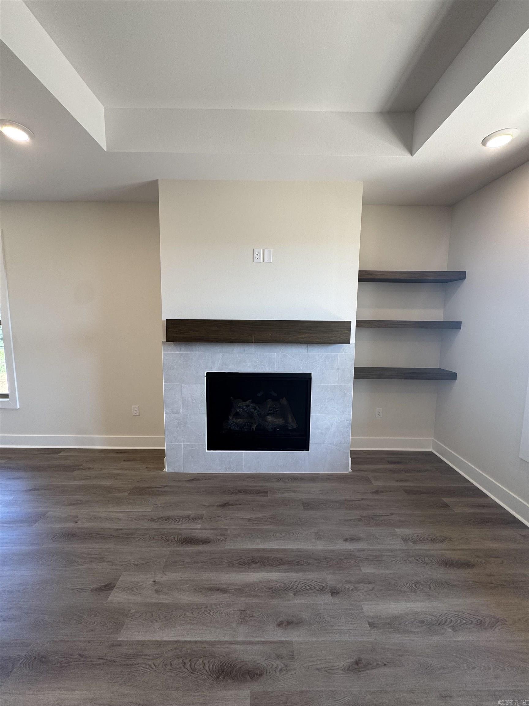 MIDTOWN BRYANT - Residential