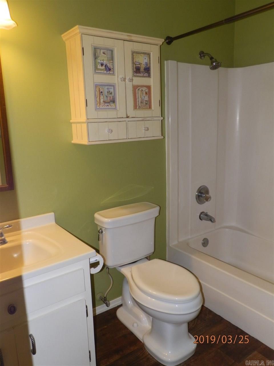 Cross Creek - Residential Lease