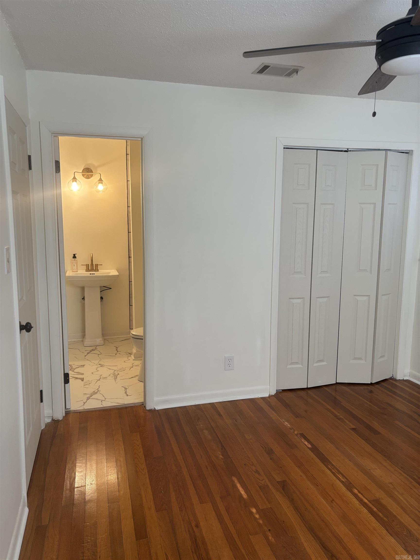 BROOKHAVEN - Residential