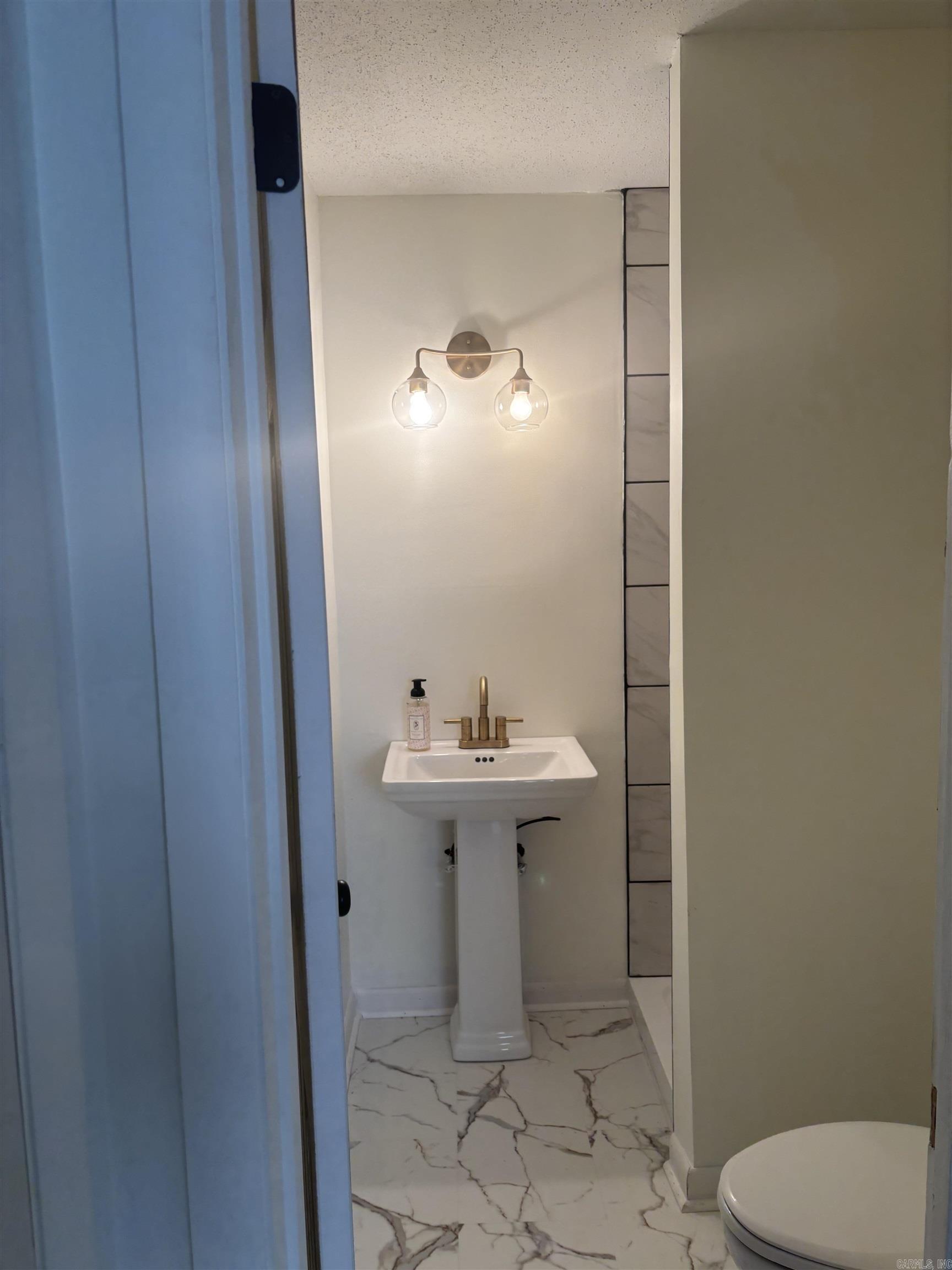 BROOKHAVEN - Residential