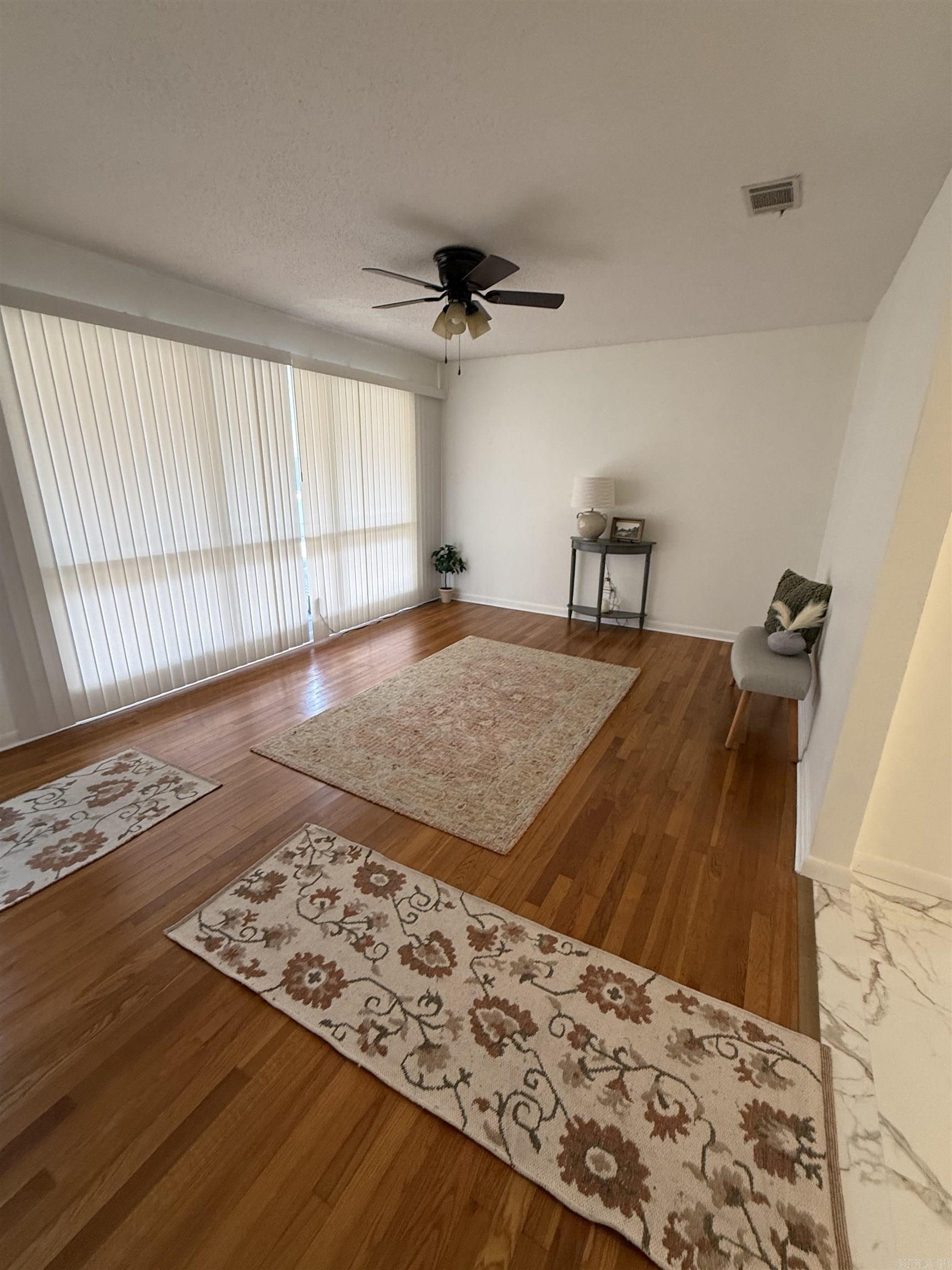 BROOKHAVEN - Residential