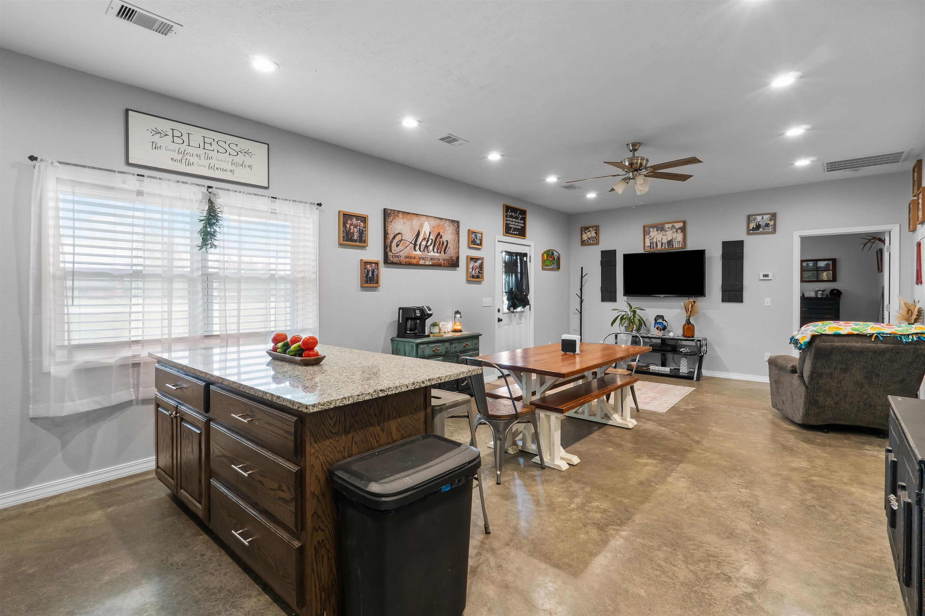 TROTTER ACRES - Residential