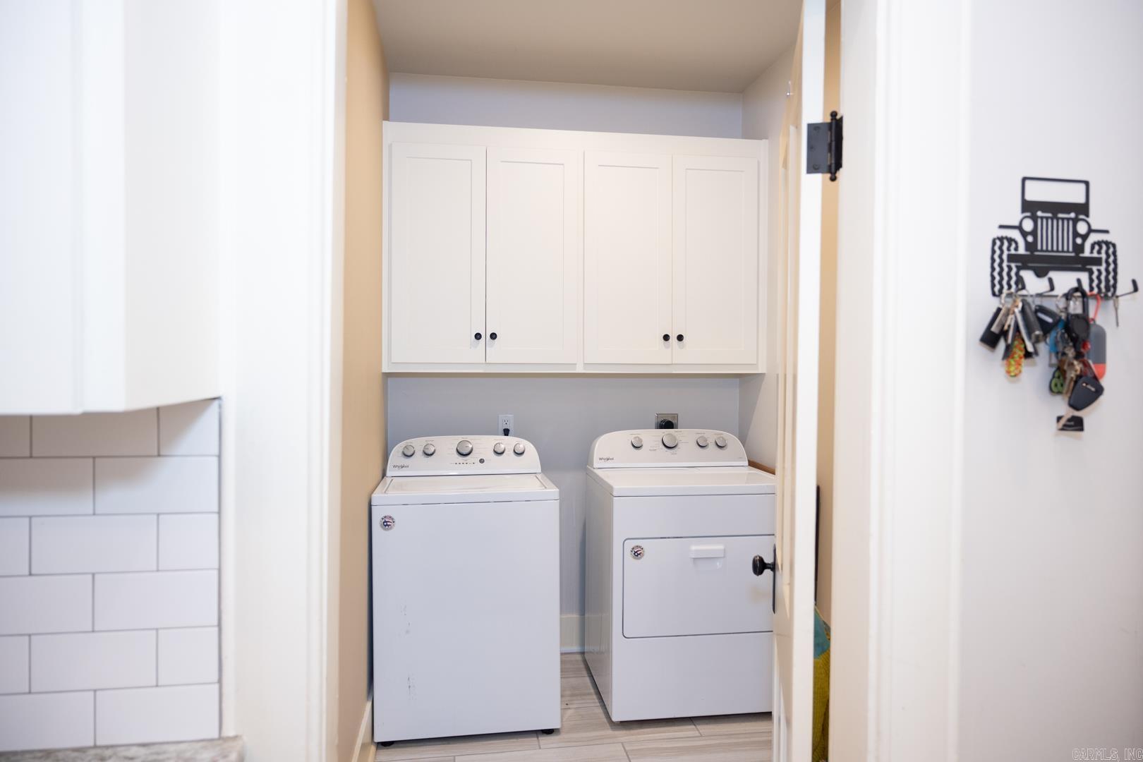 DAVIS & GARVIN - Residential