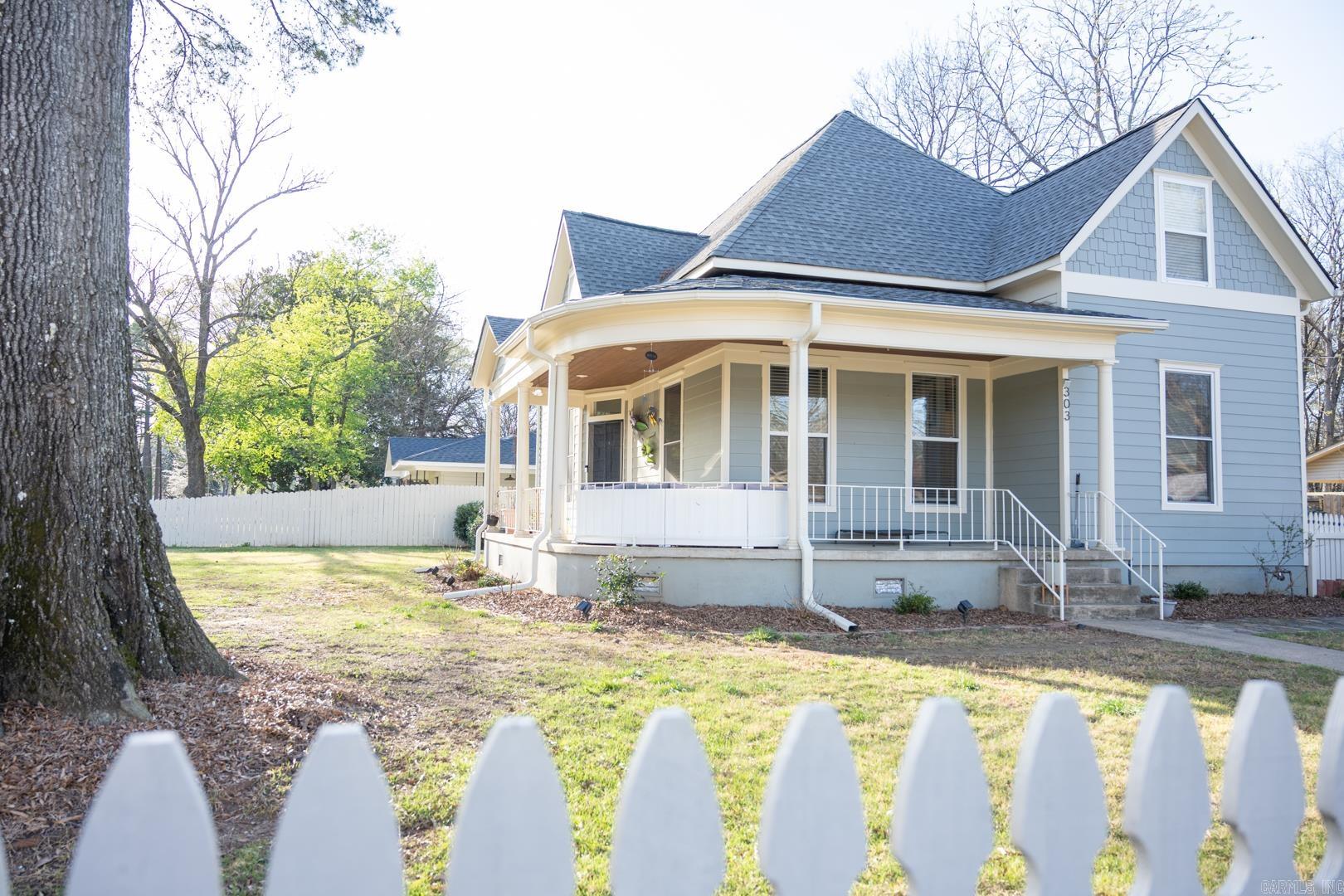 DAVIS & GARVIN - Residential